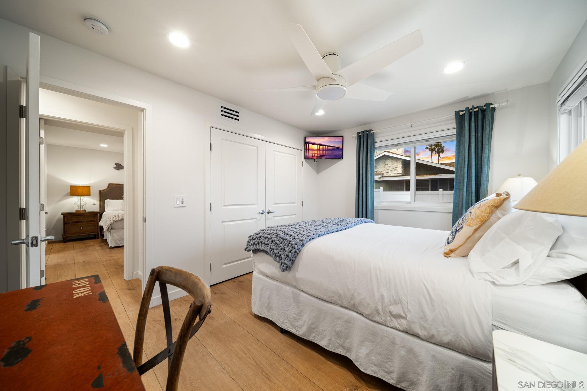 Detail Gallery Image 22 of 27 For 5112 #3  Saratoga Ave  3, San Diego,  CA 92107 - 2 Beds | 2 Baths