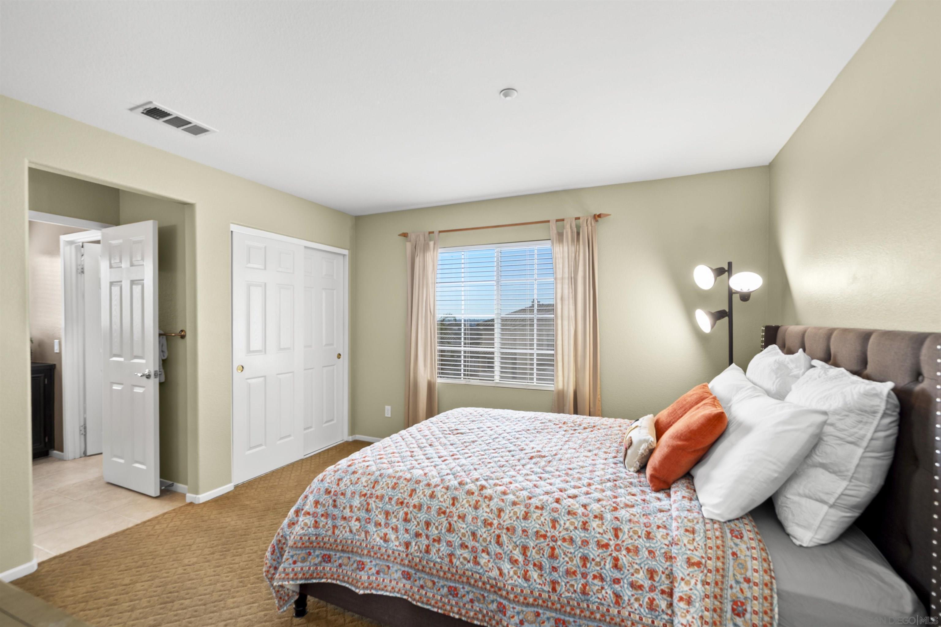 Detail Gallery Image 34 of 55 For 10145  Challenger Ct, Spring Valley,  CA 91978 - 5 Beds | 4 Baths