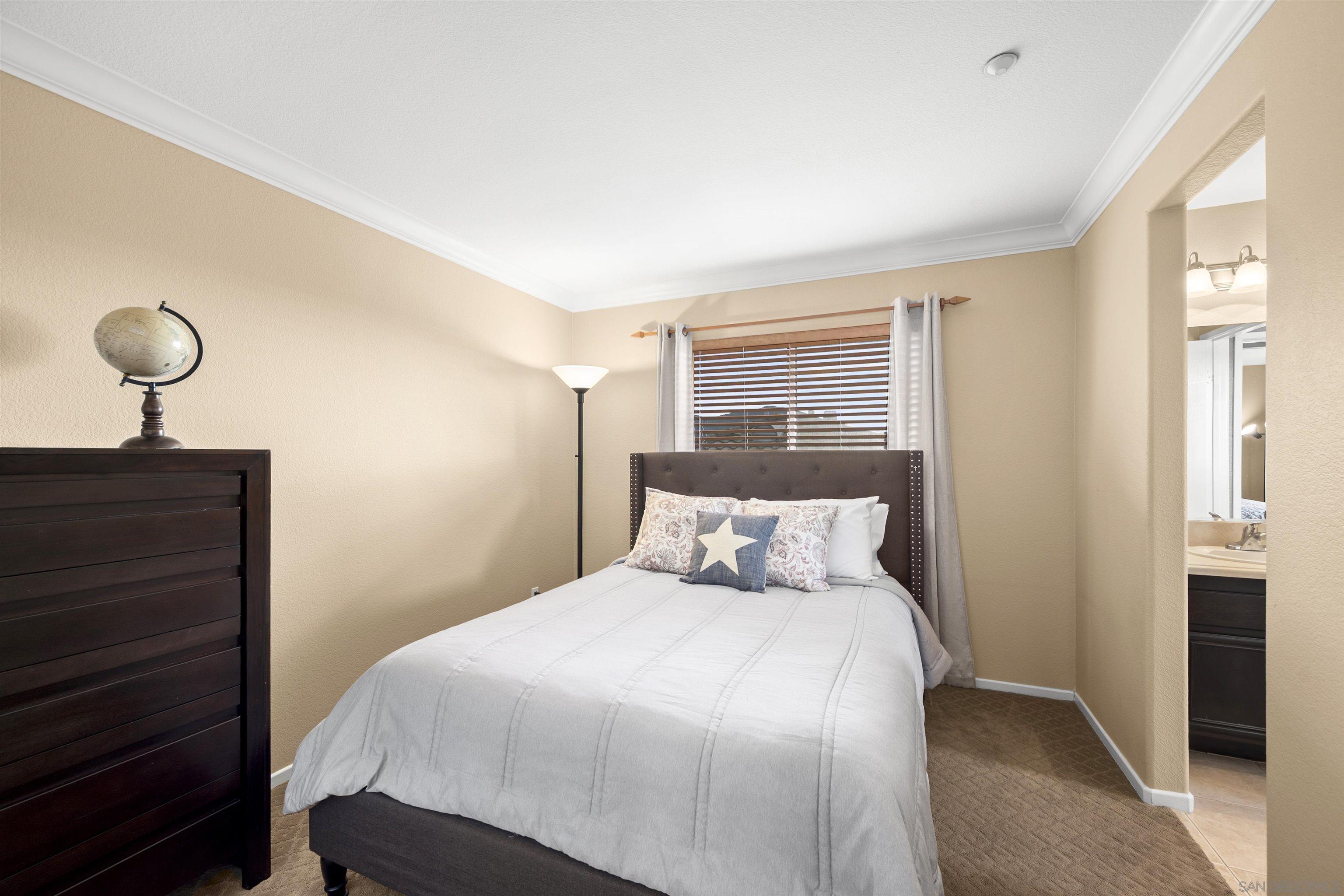 Detail Gallery Image 36 of 55 For 10145  Challenger Ct, Spring Valley,  CA 91978 - 5 Beds | 4 Baths