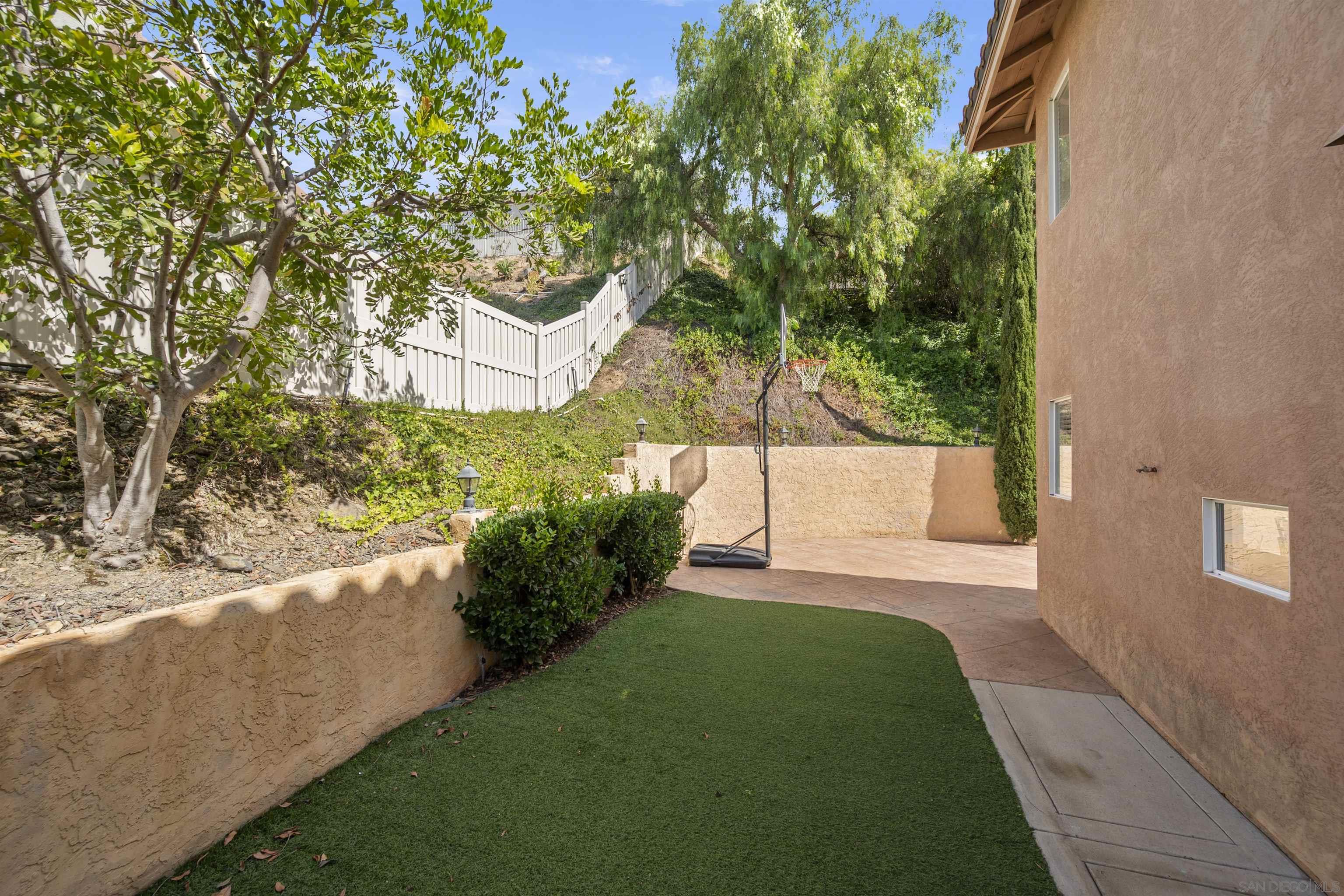 Detail Gallery Image 48 of 55 For 10145  Challenger Ct, Spring Valley,  CA 91978 - 5 Beds | 4 Baths