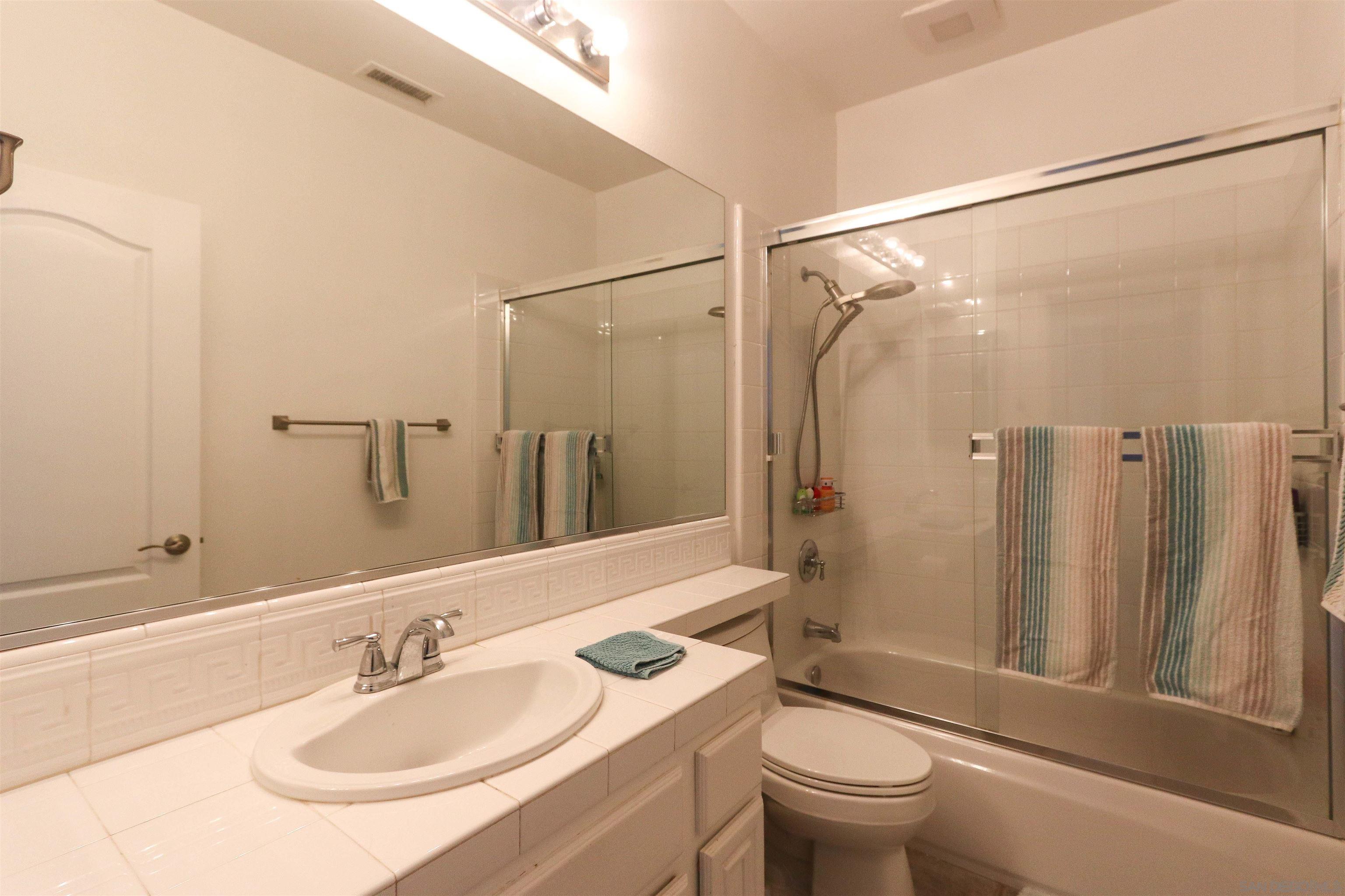 Detail Gallery Image 39 of 45 For 994 N Big Sky Lane, Orange,  CA 92869 - 5 Beds | 4 Baths