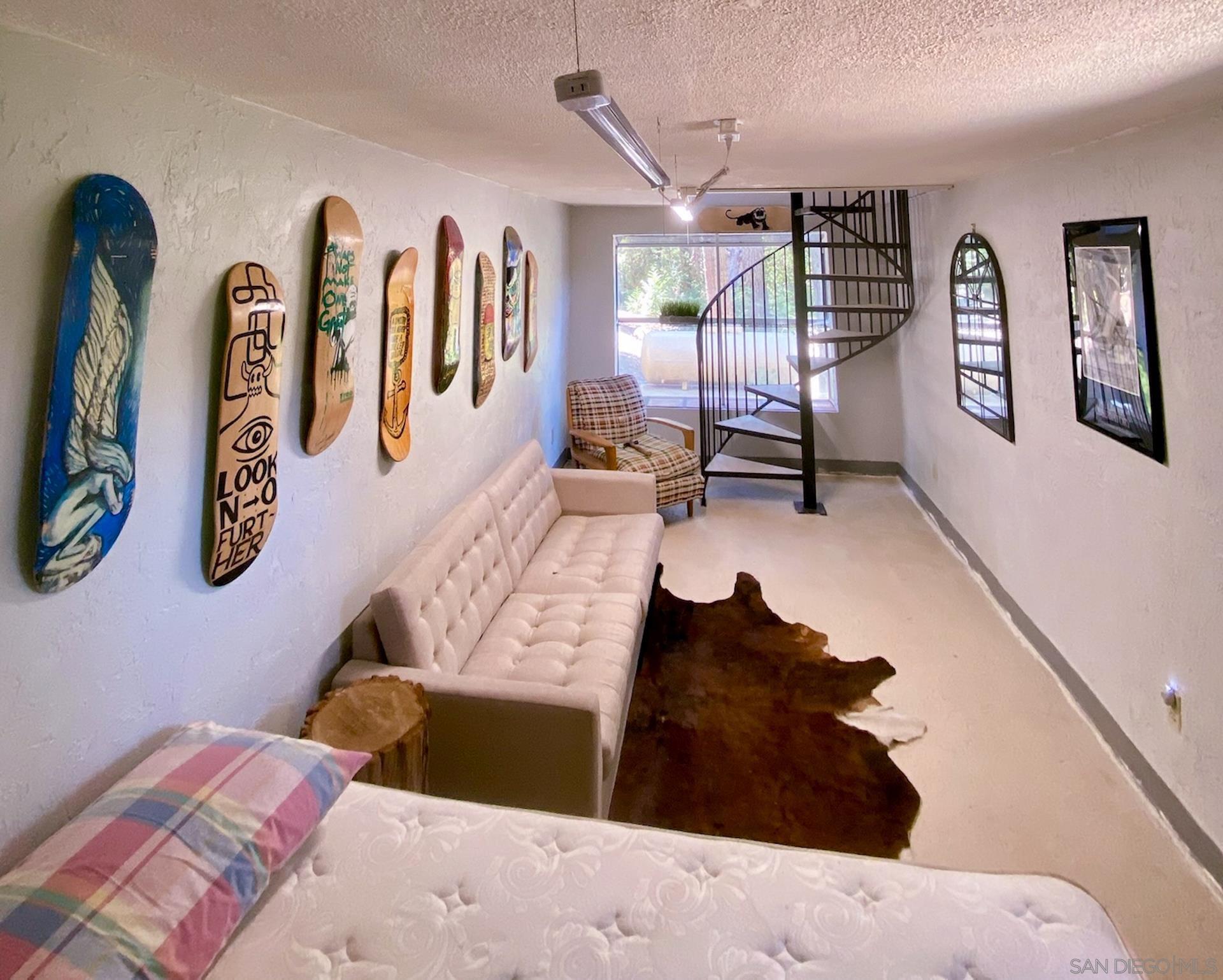 Detail Gallery Image 22 of 31 For 33613  Bailey Meadows Road, Palomar Mountain,  CA 92060 - 4 Beds | 1/1 Baths