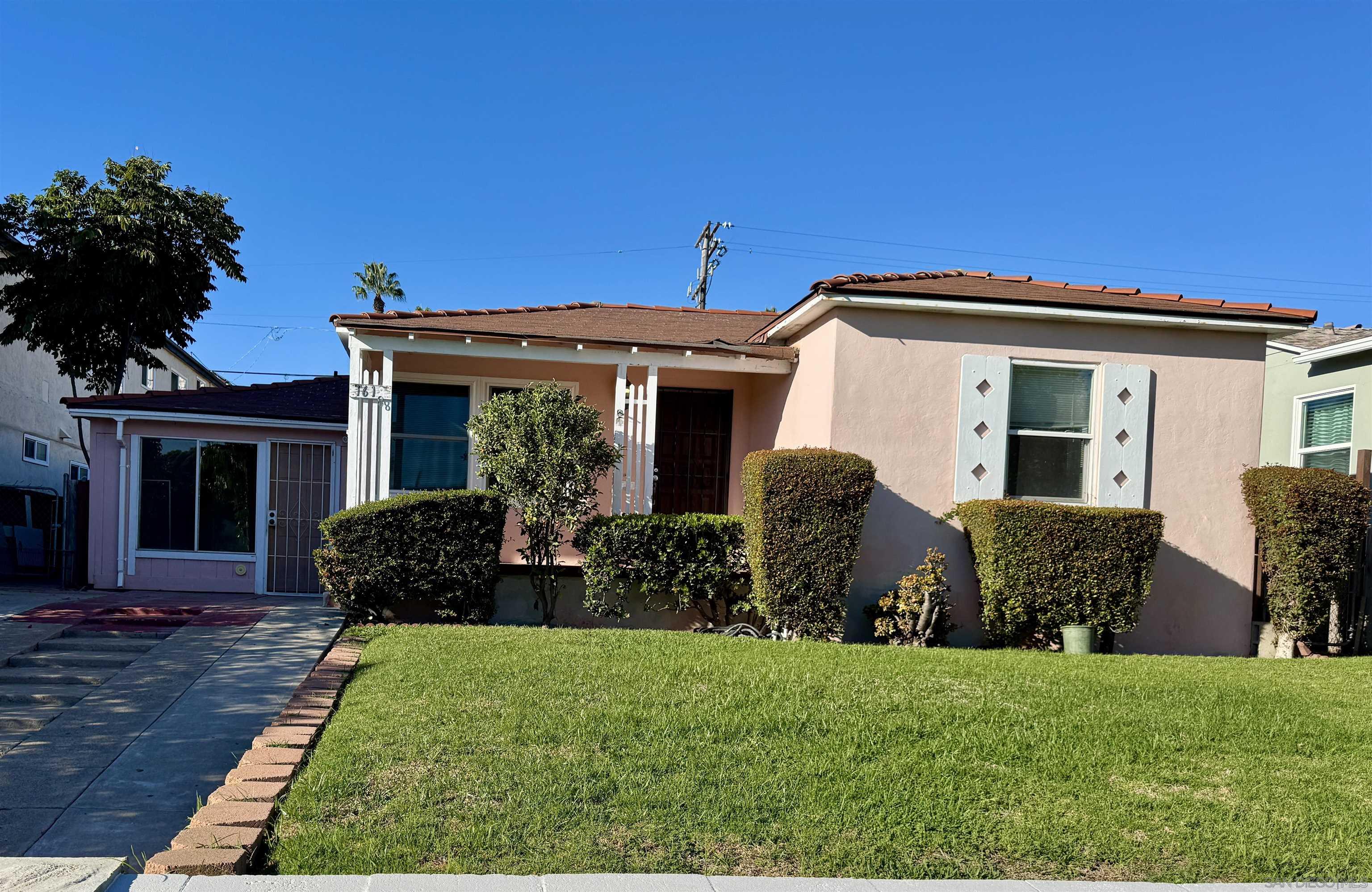 Front Image Thumbnail for SD250042969