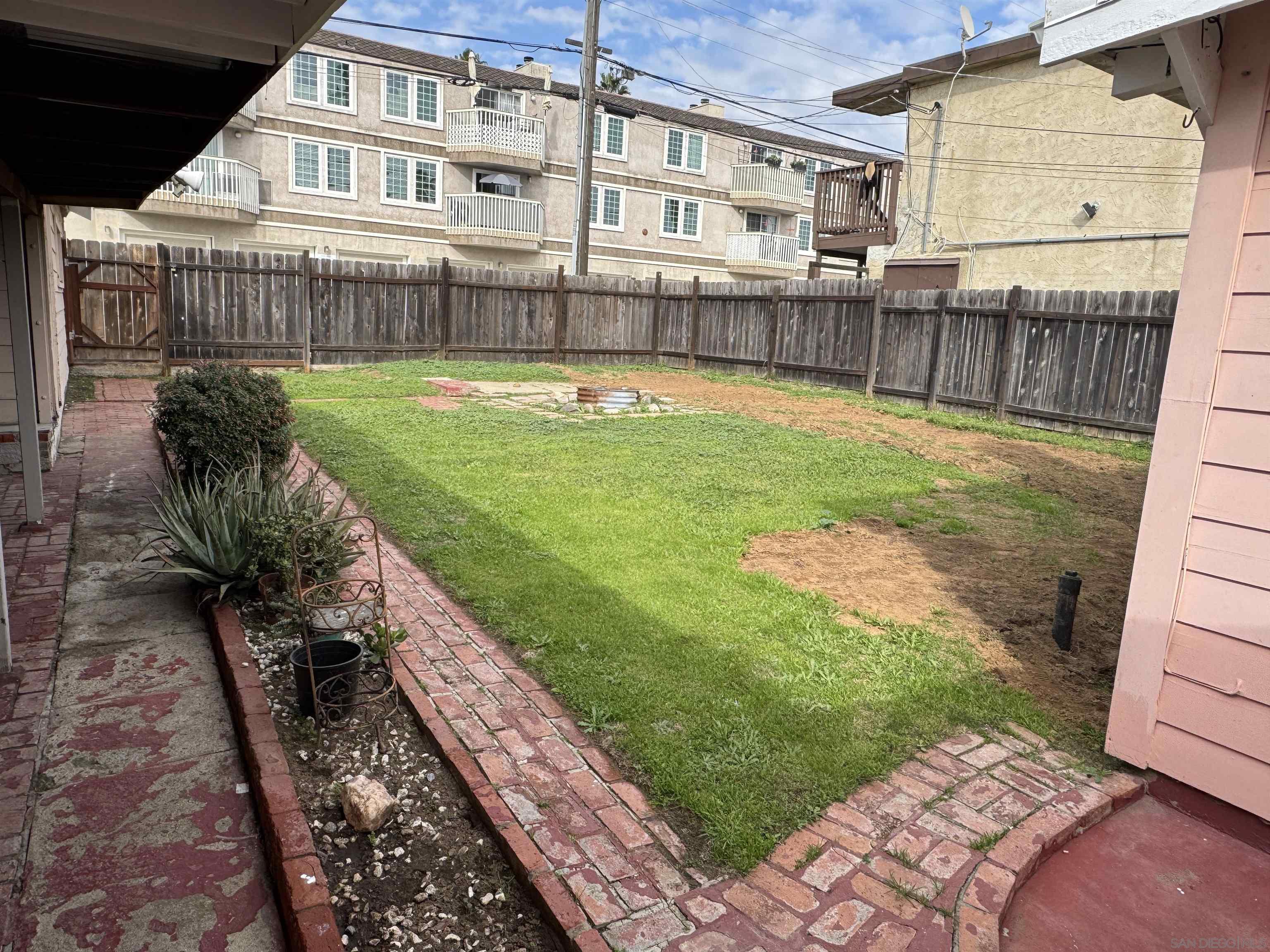 Detail Gallery Image 17 of 21 For 1618  Missouri, San Diego,  CA 92109 - 4 Beds | 2 Baths