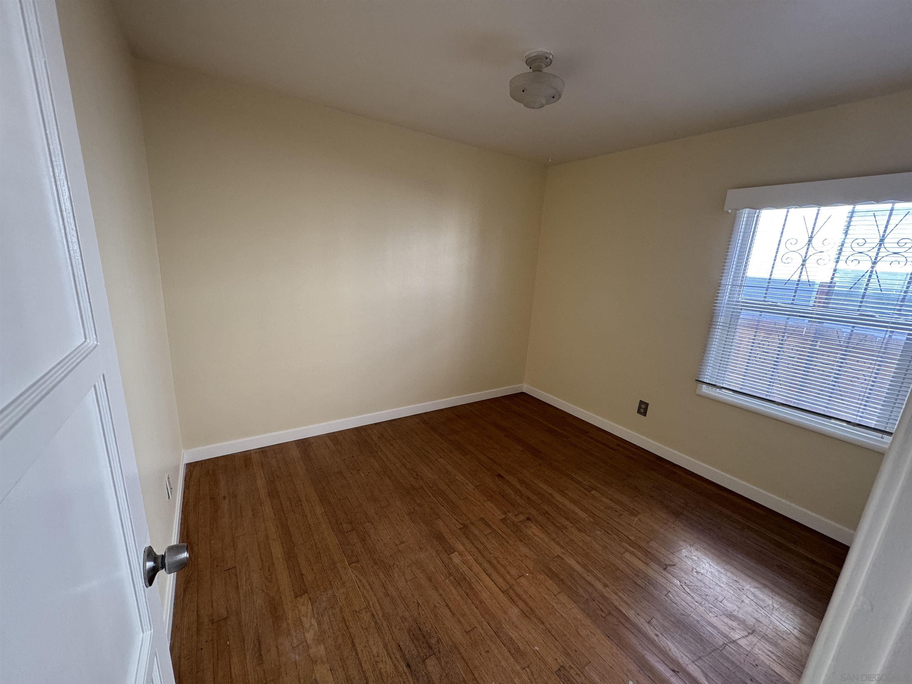 Detail Gallery Image 5 of 21 For 1618  Missouri, San Diego,  CA 92109 - 4 Beds | 2 Baths