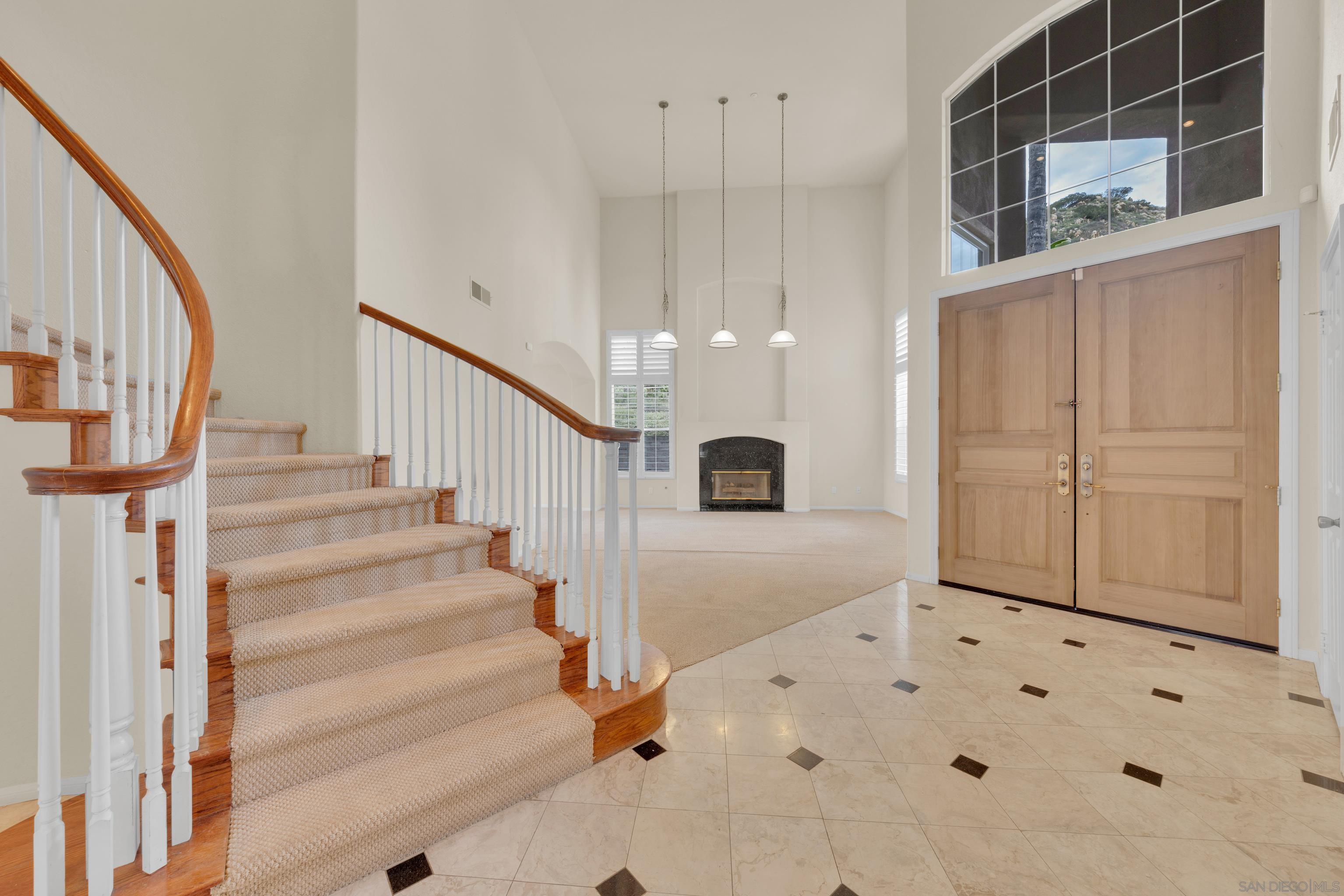 Detail Gallery Image 13 of 75 For 2251  Orchard View Lane, Escondido,  CA 92027 - 5 Beds | 4 Baths