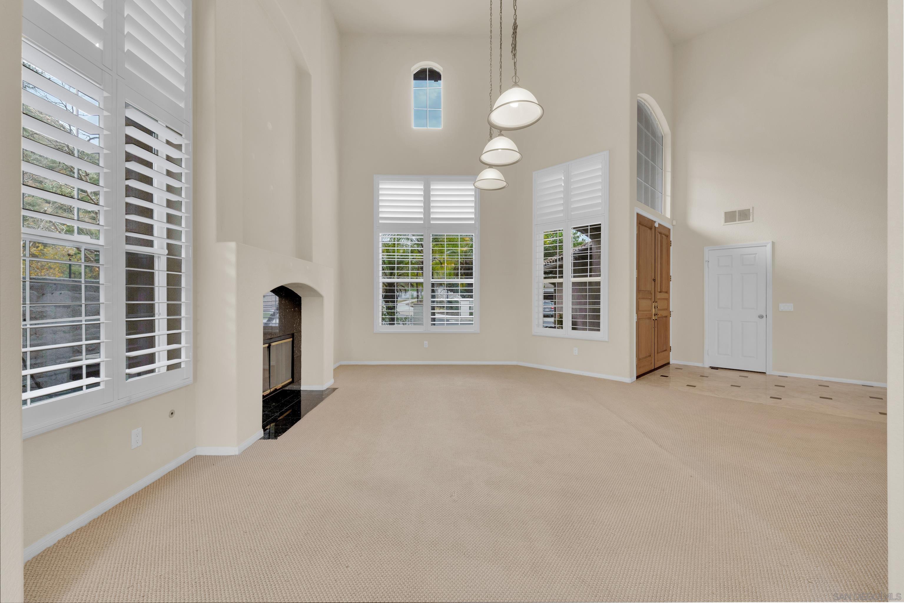 Detail Gallery Image 17 of 75 For 2251  Orchard View Lane, Escondido,  CA 92027 - 5 Beds | 4 Baths