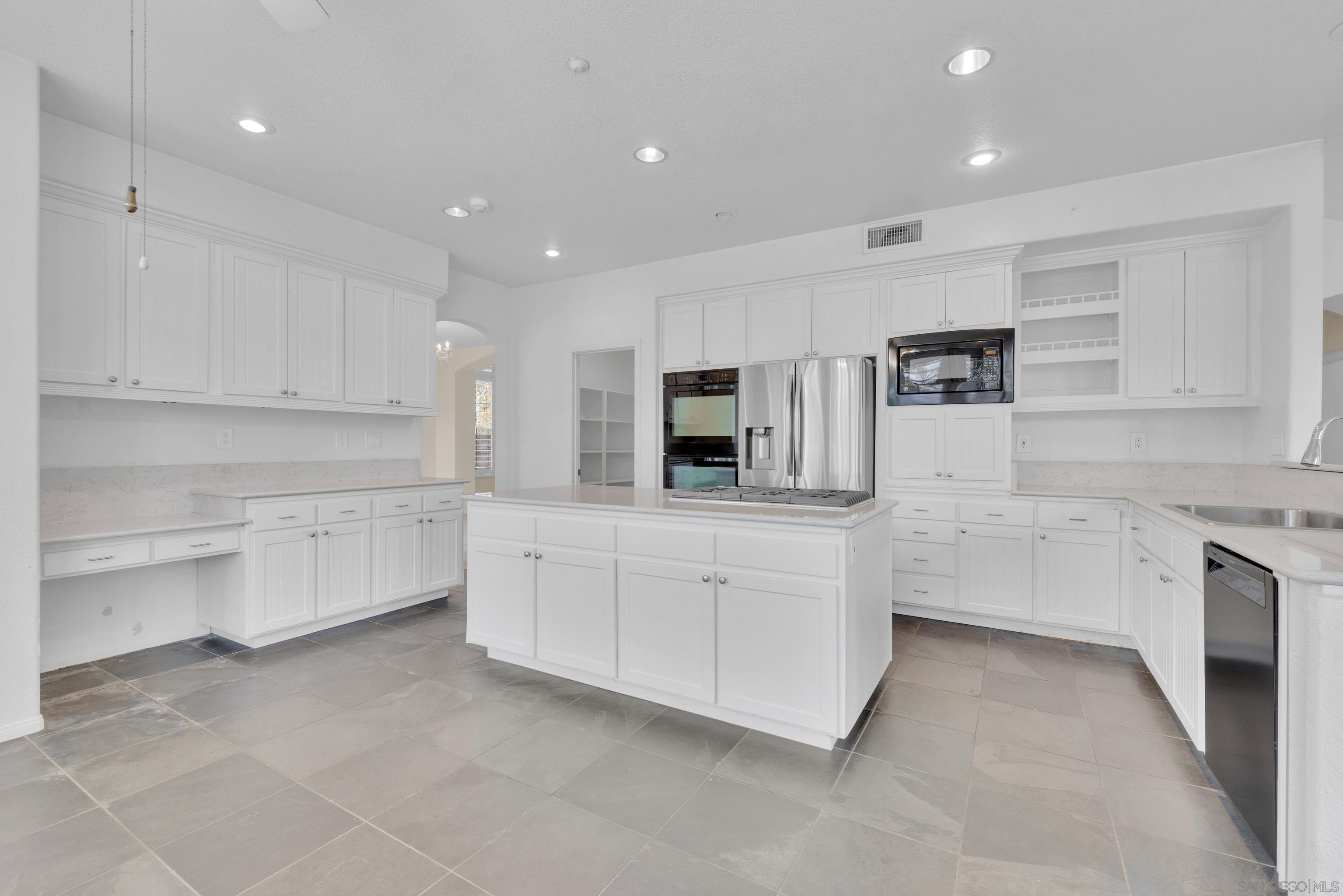 Detail Gallery Image 28 of 75 For 2251  Orchard View Lane, Escondido,  CA 92027 - 5 Beds | 4 Baths