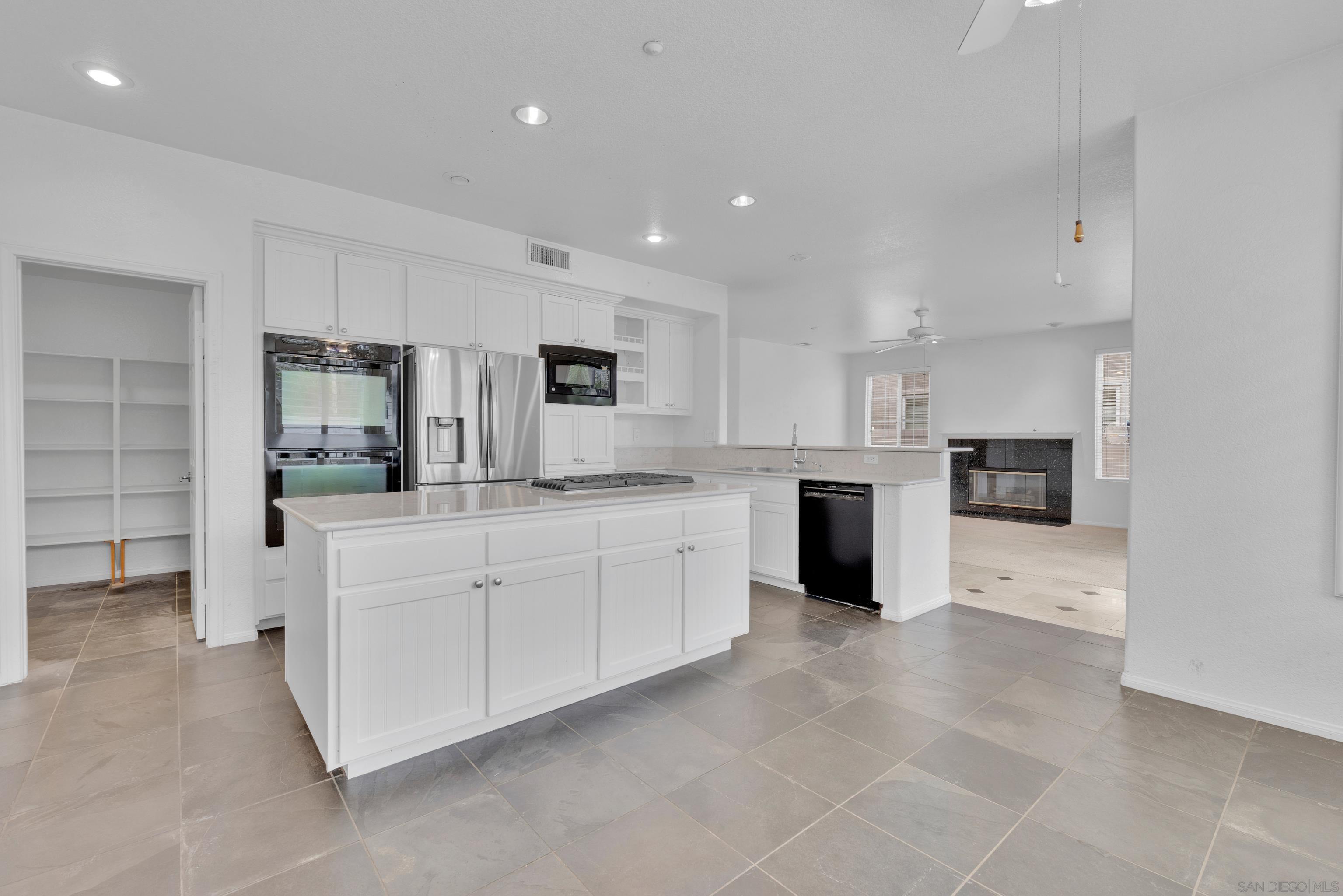 Detail Gallery Image 29 of 75 For 2251  Orchard View Lane, Escondido,  CA 92027 - 5 Beds | 4 Baths