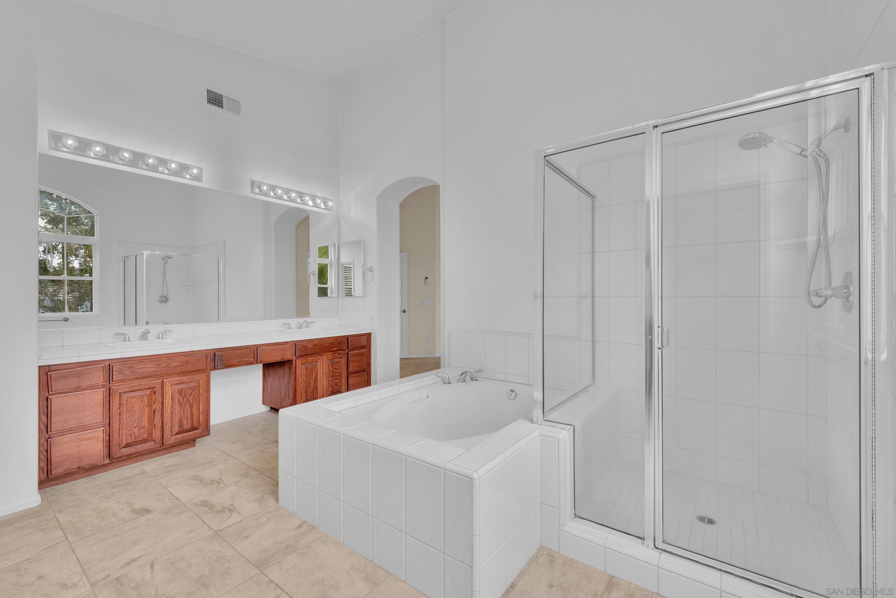 Detail Gallery Image 50 of 75 For 2251  Orchard View Lane, Escondido,  CA 92027 - 5 Beds | 4 Baths