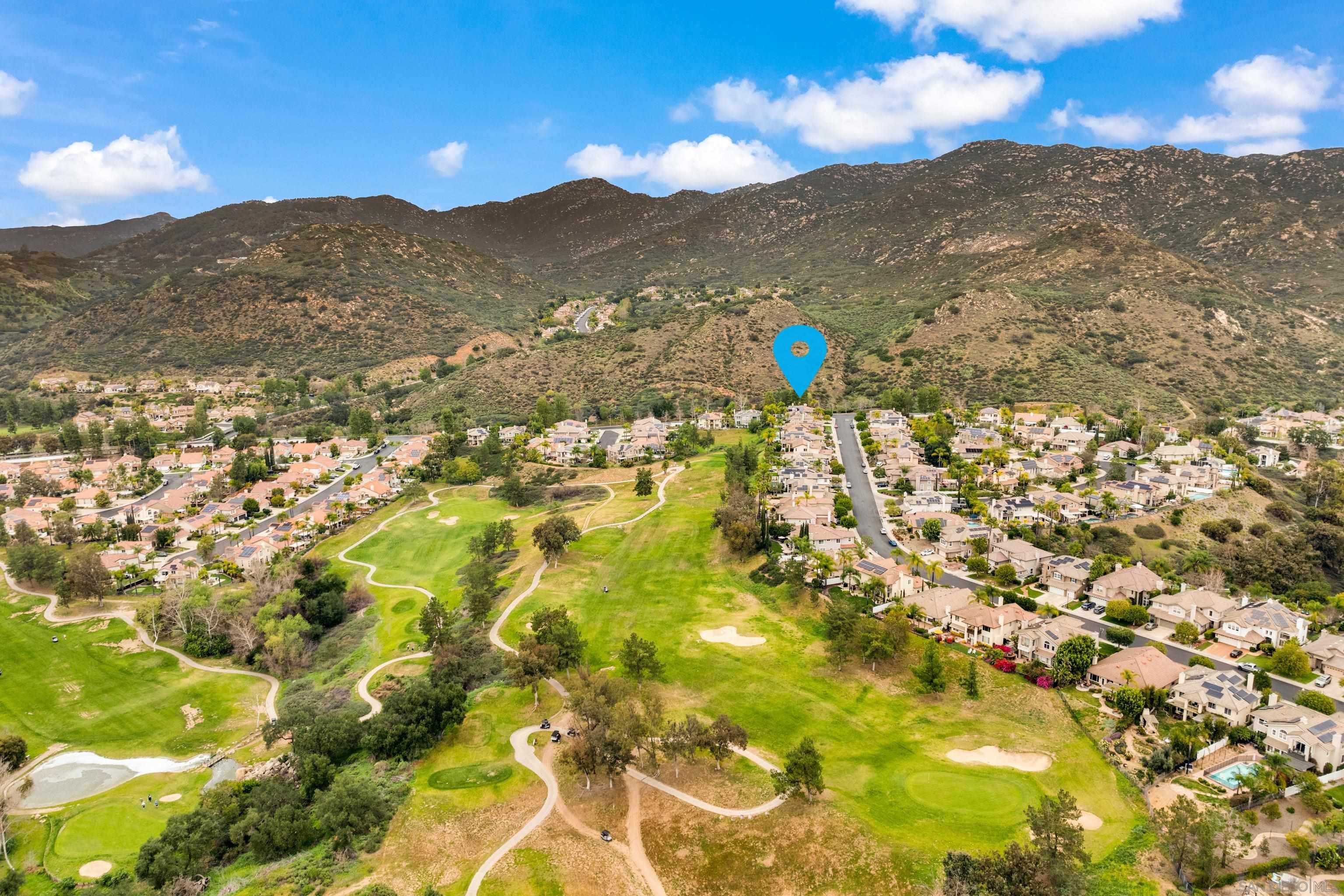 Detail Gallery Image 8 of 75 For 2251  Orchard View Lane, Escondido,  CA 92027 - 5 Beds | 4 Baths