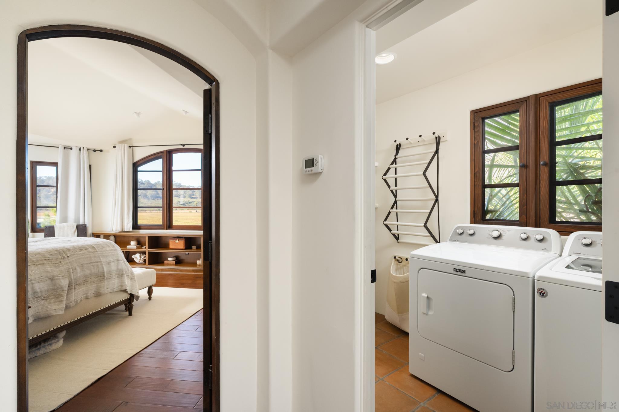 Detail Gallery Image 33 of 52 For 2563  via Pisa, Del Mar,  CA 92014 - 4 Beds | 3/1 Baths