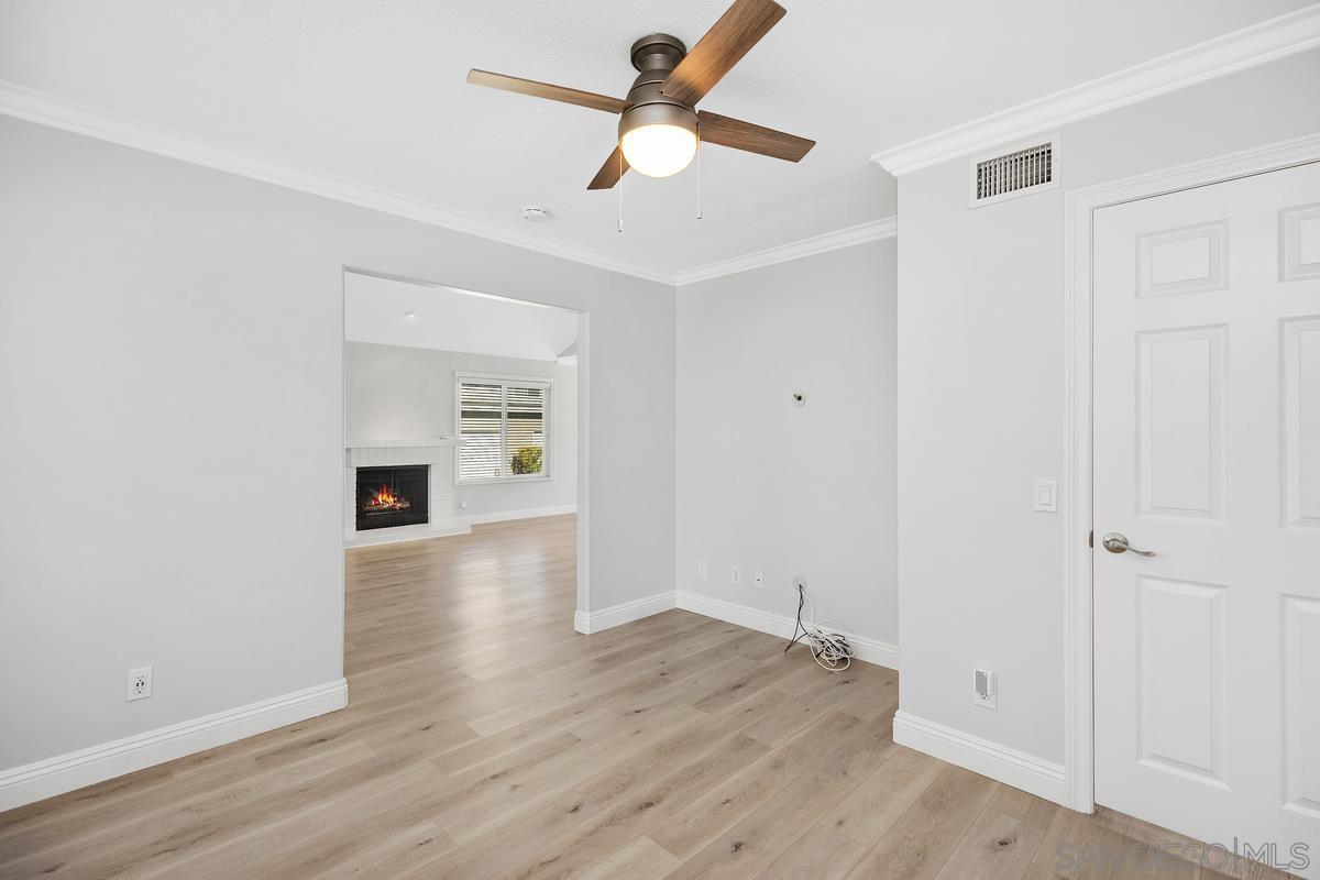 Detail Gallery Image 16 of 29 For 14  Dragonfly  #25,  Irvine,  CA 92604 - 3 Beds | 2 Baths