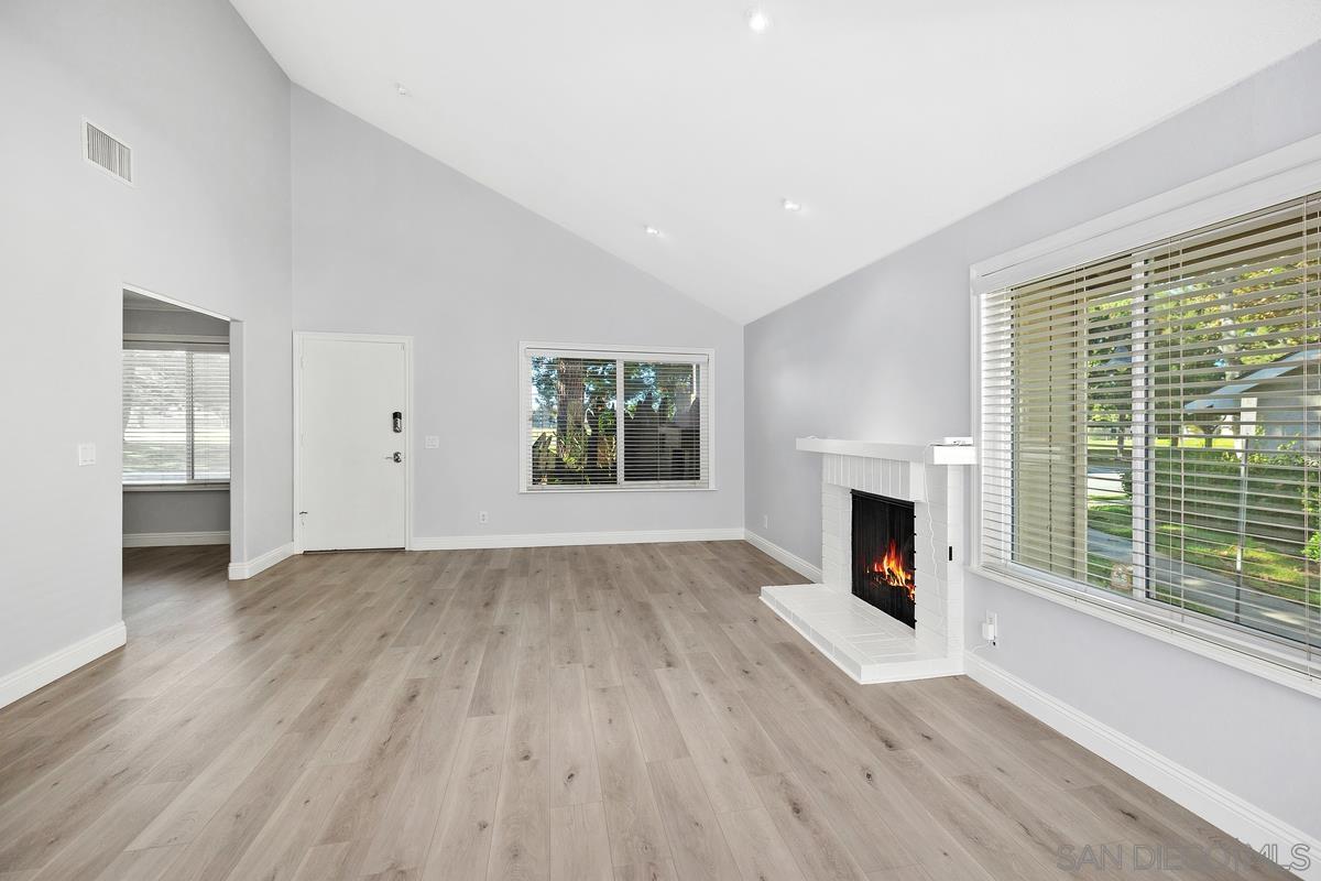 Detail Gallery Image 6 of 29 For 14  Dragonfly  #25,  Irvine,  CA 92604 - 3 Beds | 2 Baths