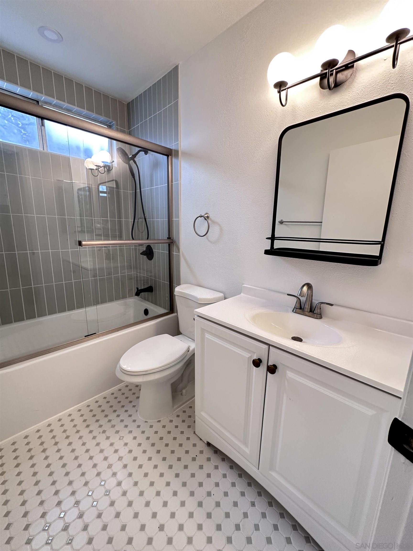 Detail Gallery Image 21 of 27 For 930 B  Avenue  22, National City,  CA 91950 - 1 Beds | 1 Baths