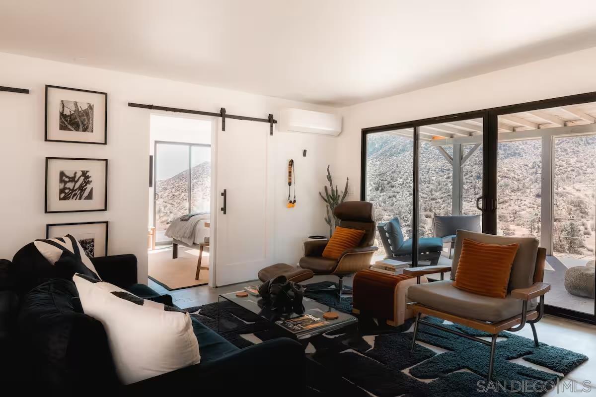 Detail Gallery Image 12 of 52 For 48311  Burns Canyon Rd, Pioneertown,  CA 92268 - 2 Beds | 2 Baths