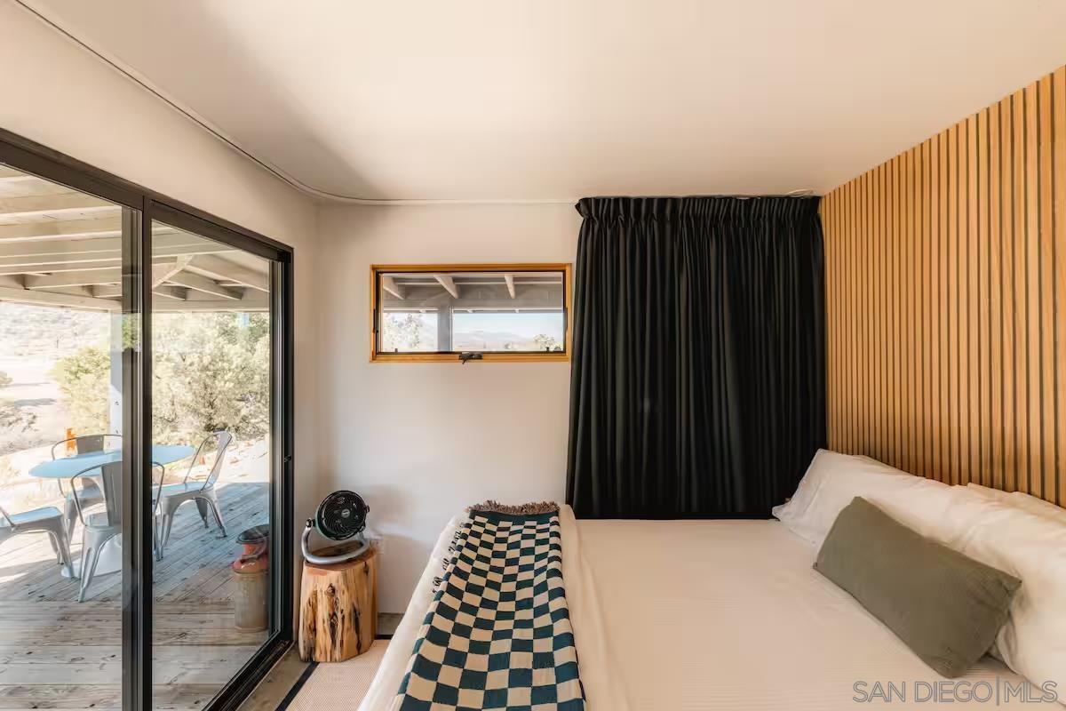 Detail Gallery Image 25 of 52 For 48311  Burns Canyon Rd, Pioneertown,  CA 92268 - 2 Beds | 2 Baths