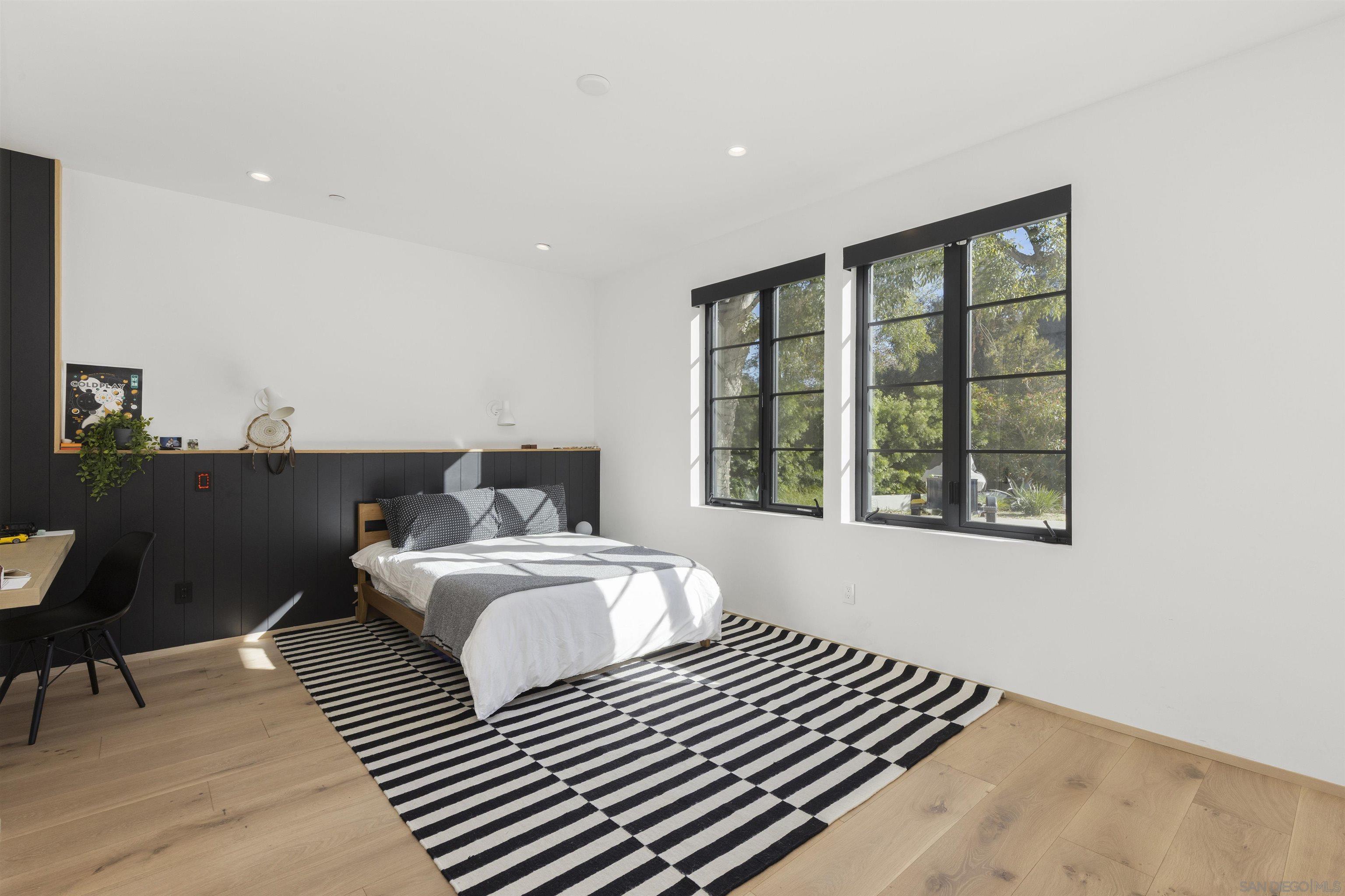 Detail Gallery Image 21 of 42 For 4874  Sun Valley Rd, Del Mar,  CA 92014 - 5 Beds | 5/1 Baths