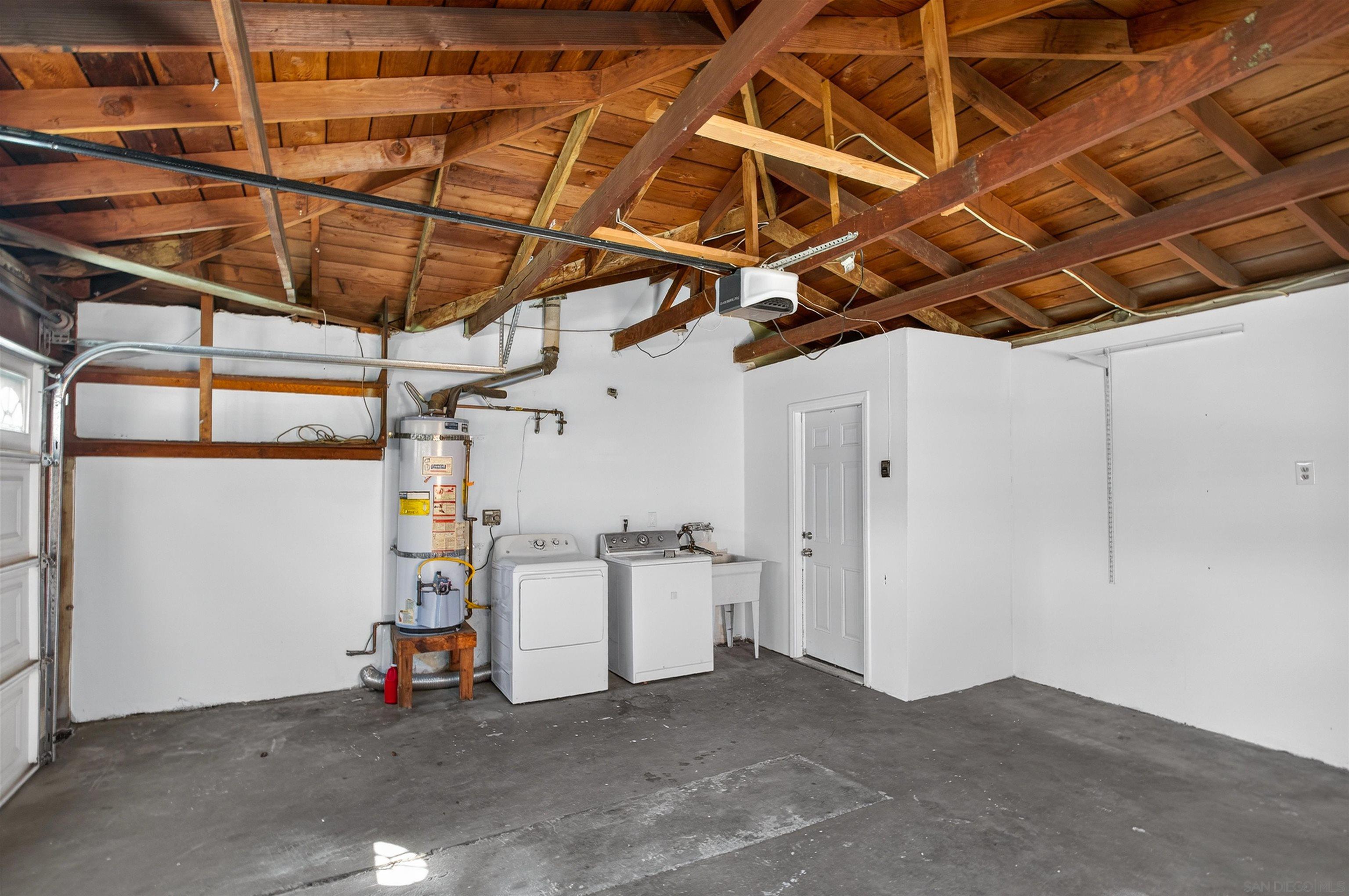 Detail Gallery Image 37 of 37 For 5442  San Onofre Ter, San Diego,  CA 92114 - 4 Beds | 3 Baths