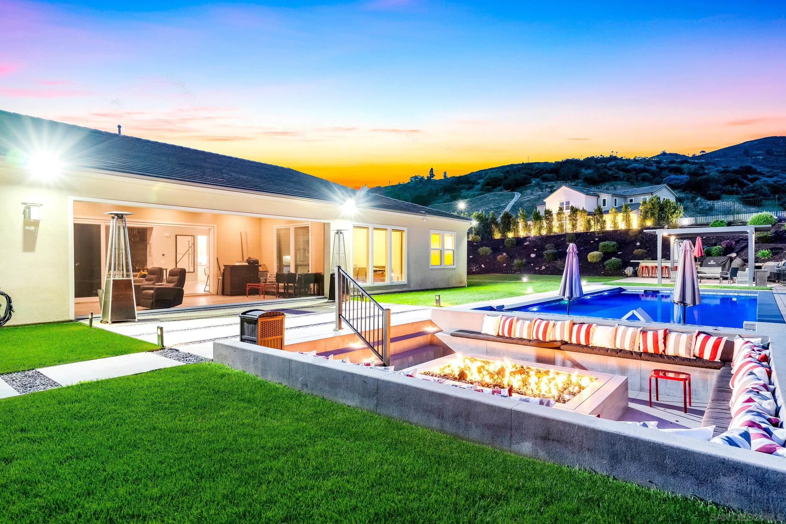 Front Image Thumbnail for SD250044172