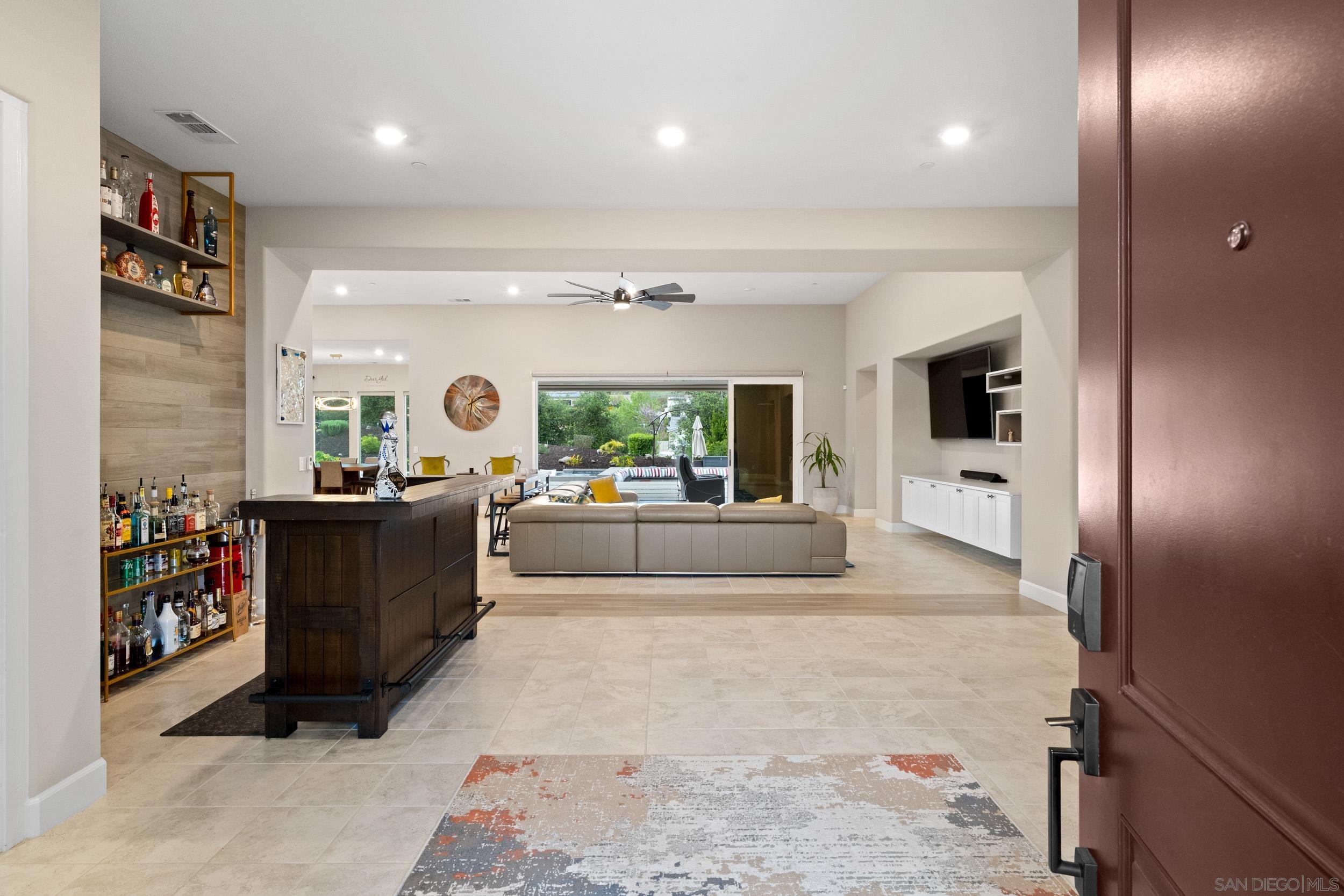 Detail Gallery Image 5 of 58 For 21992  Wilgen Rd, Escondido,  CA 92029 - 5 Beds | 4/1 Baths