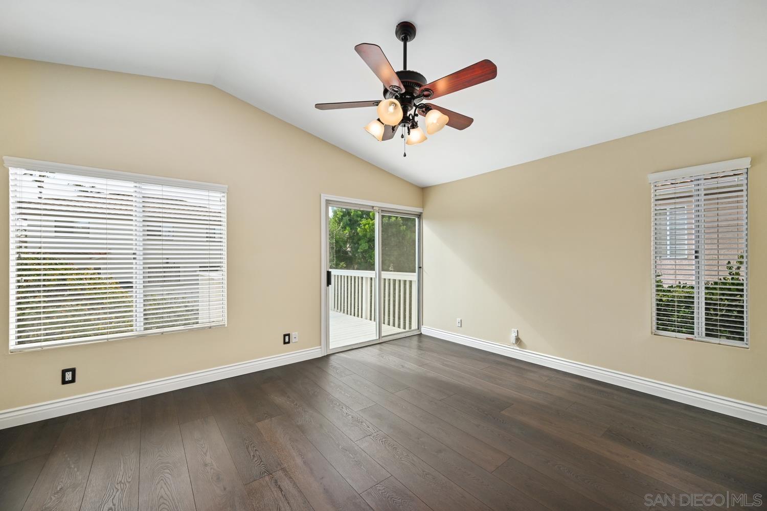 Detail Gallery Image 24 of 43 For 2198  Redwood Crst, Vista,  CA 92081 - 4 Beds | 2/1 Baths