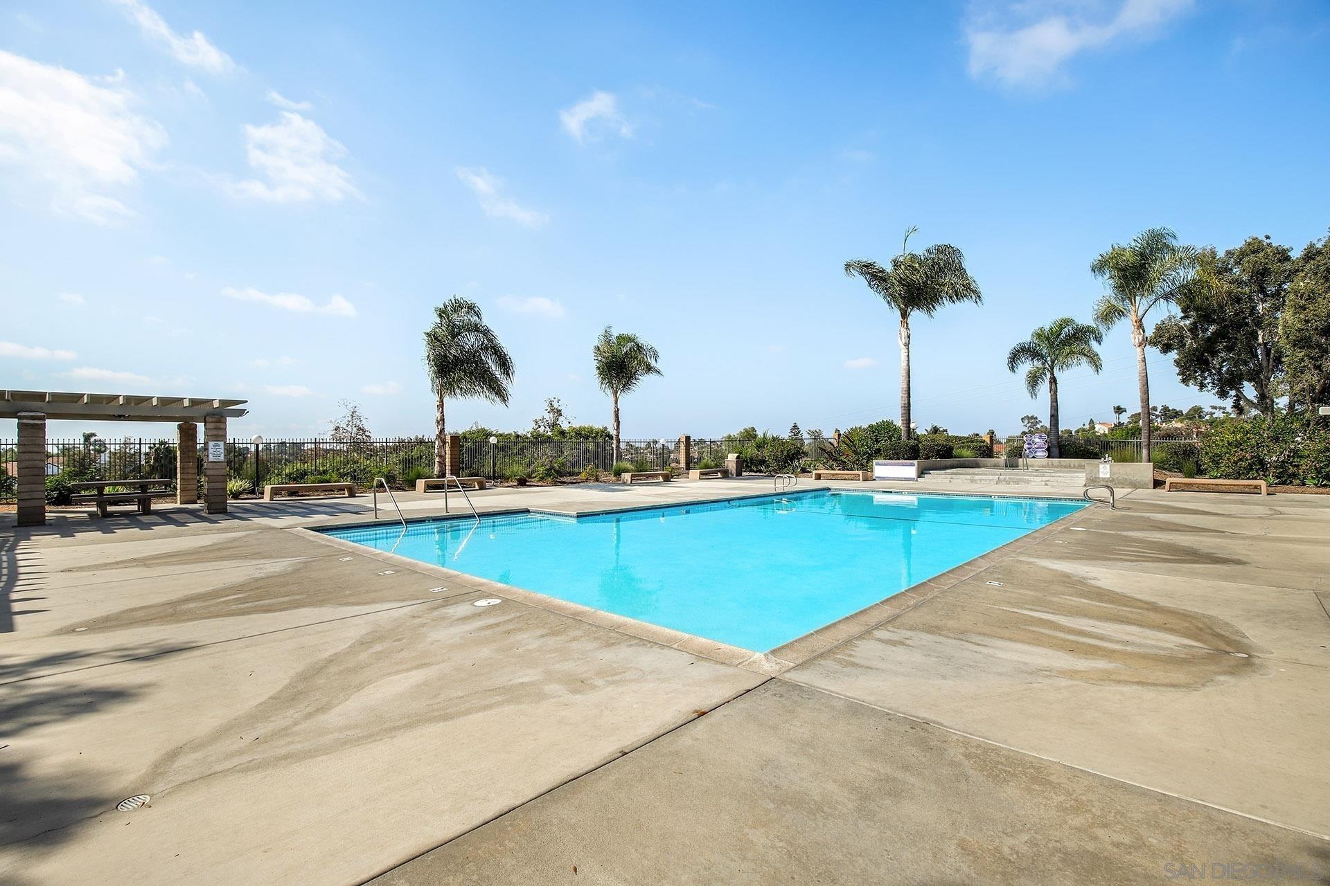 Detail Gallery Image 42 of 43 For 2198  Redwood Crst, Vista,  CA 92081 - 4 Beds | 2/1 Baths