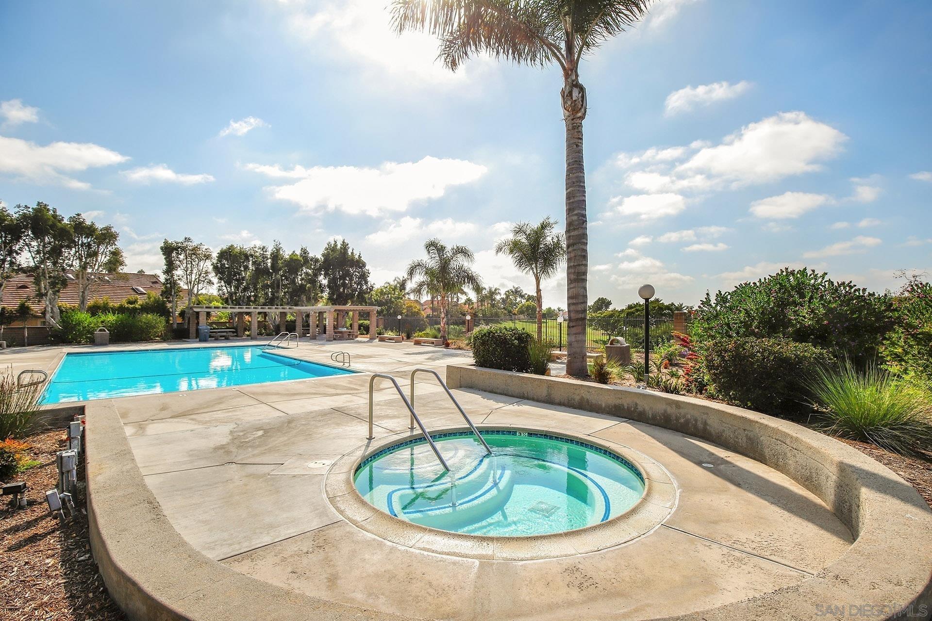 Detail Gallery Image 43 of 43 For 2198  Redwood Crst, Vista,  CA 92081 - 4 Beds | 2/1 Baths