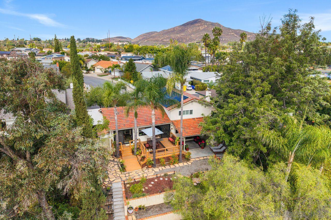 Front Image Thumbnail for SD250044360