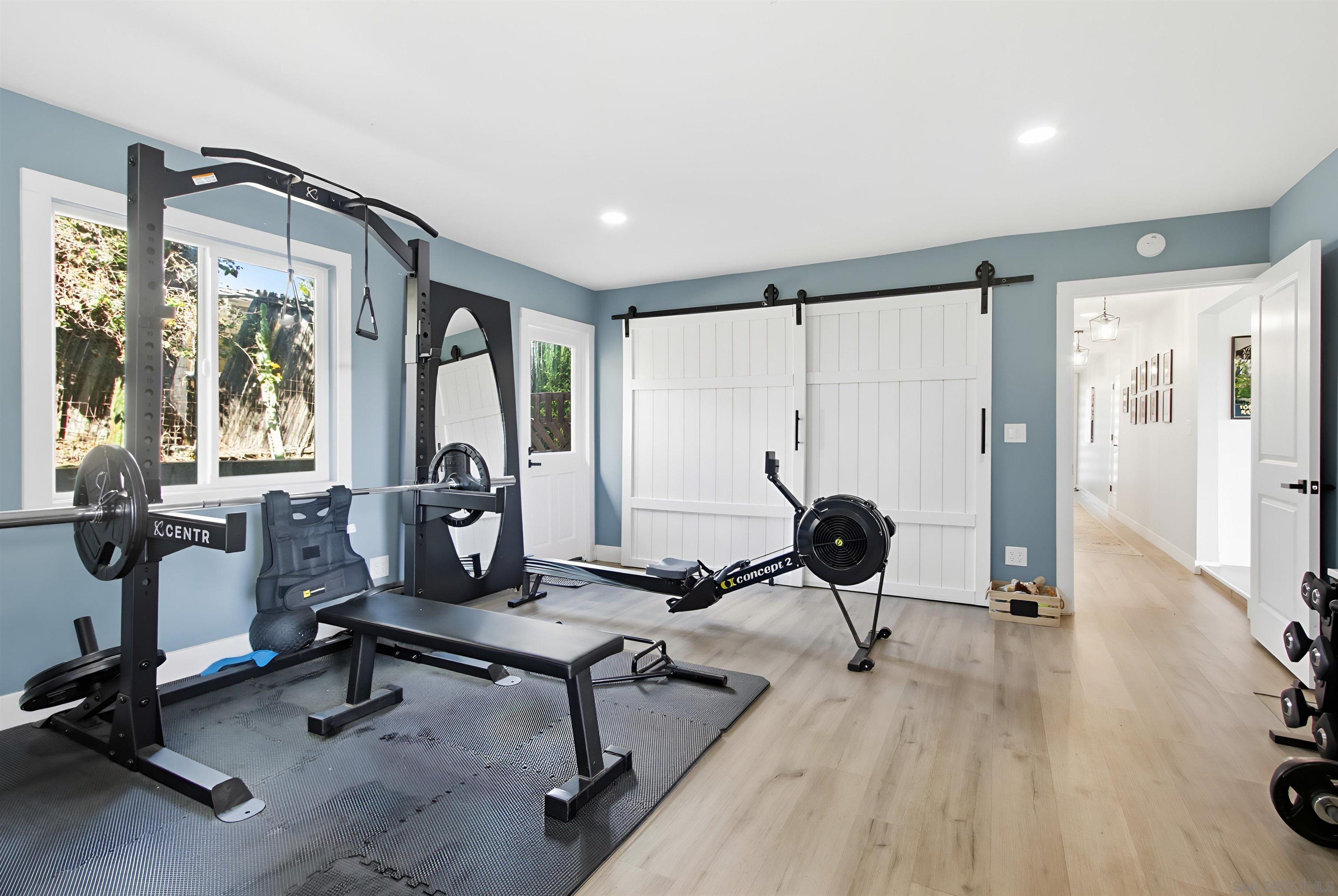 Detail Gallery Image 12 of 43 For 3558  Siembre St, Bonita,  CA 91902 - 4 Beds | 3 Baths