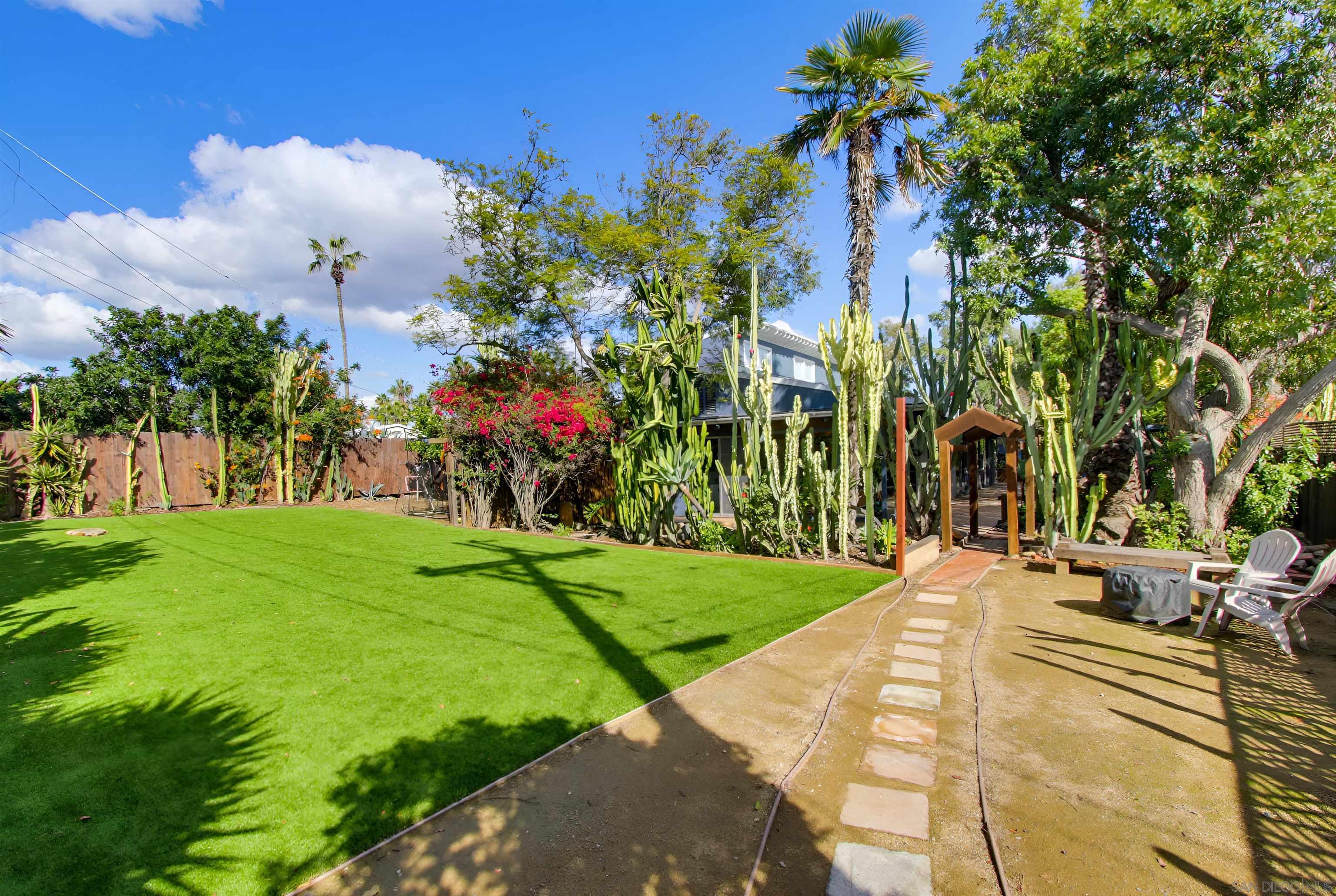 Detail Gallery Image 34 of 43 For 3558  Siembre St, Bonita,  CA 91902 - 4 Beds | 3 Baths