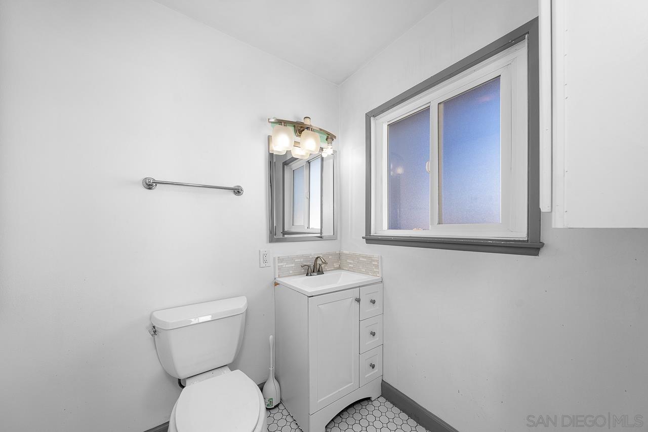 Detail Gallery Image 33 of 54 For 1607  Watwood Rd, Lemon Grove,  CA 91945 - 4 Beds | 3/1 Baths