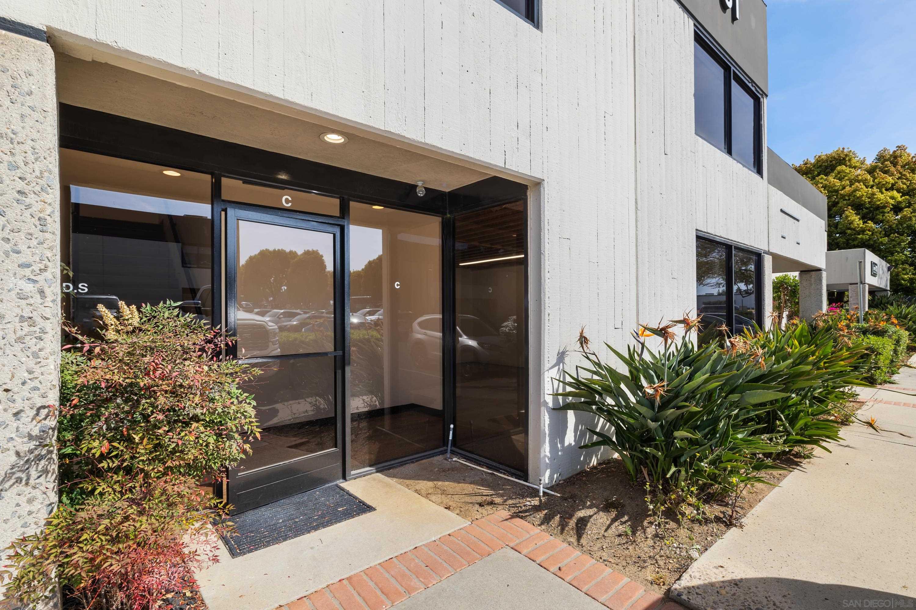 Detail Gallery Image 3 of 42 For 5731  Palmer Way #C, Carlsbad,  CA 92010 - – Beds | – Baths