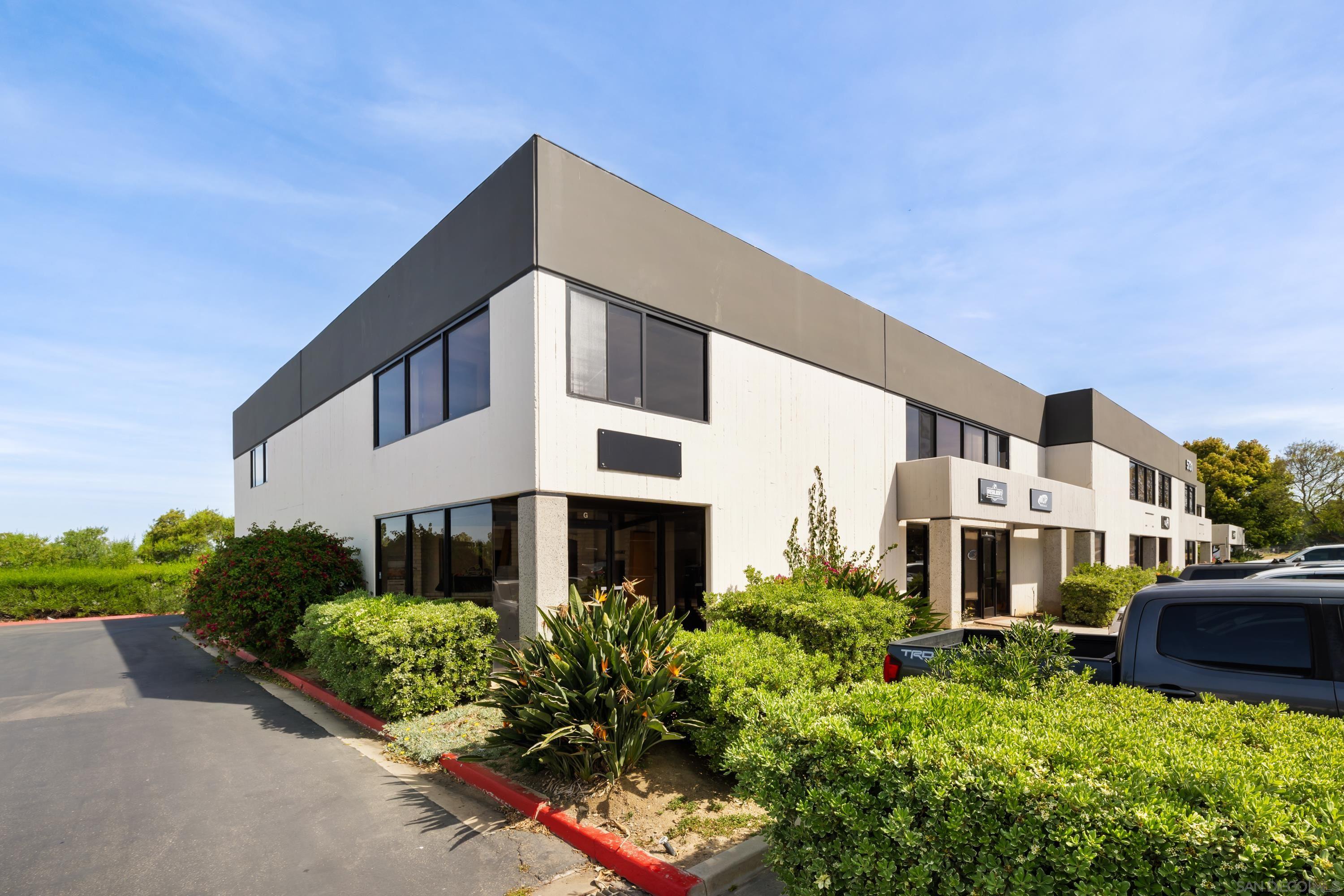 Detail Gallery Image 40 of 42 For 5731  Palmer Way #C, Carlsbad,  CA 92010 - – Beds | – Baths