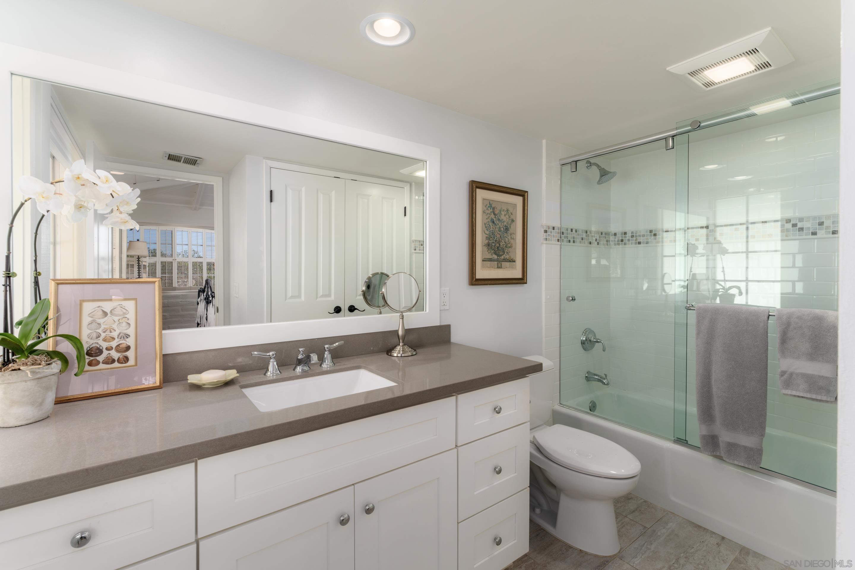 Detail Gallery Image 14 of 34 For 5327  La Glorieta, Rancho Santa Fe,  CA 92067 - 6 Beds | 6/1 Baths