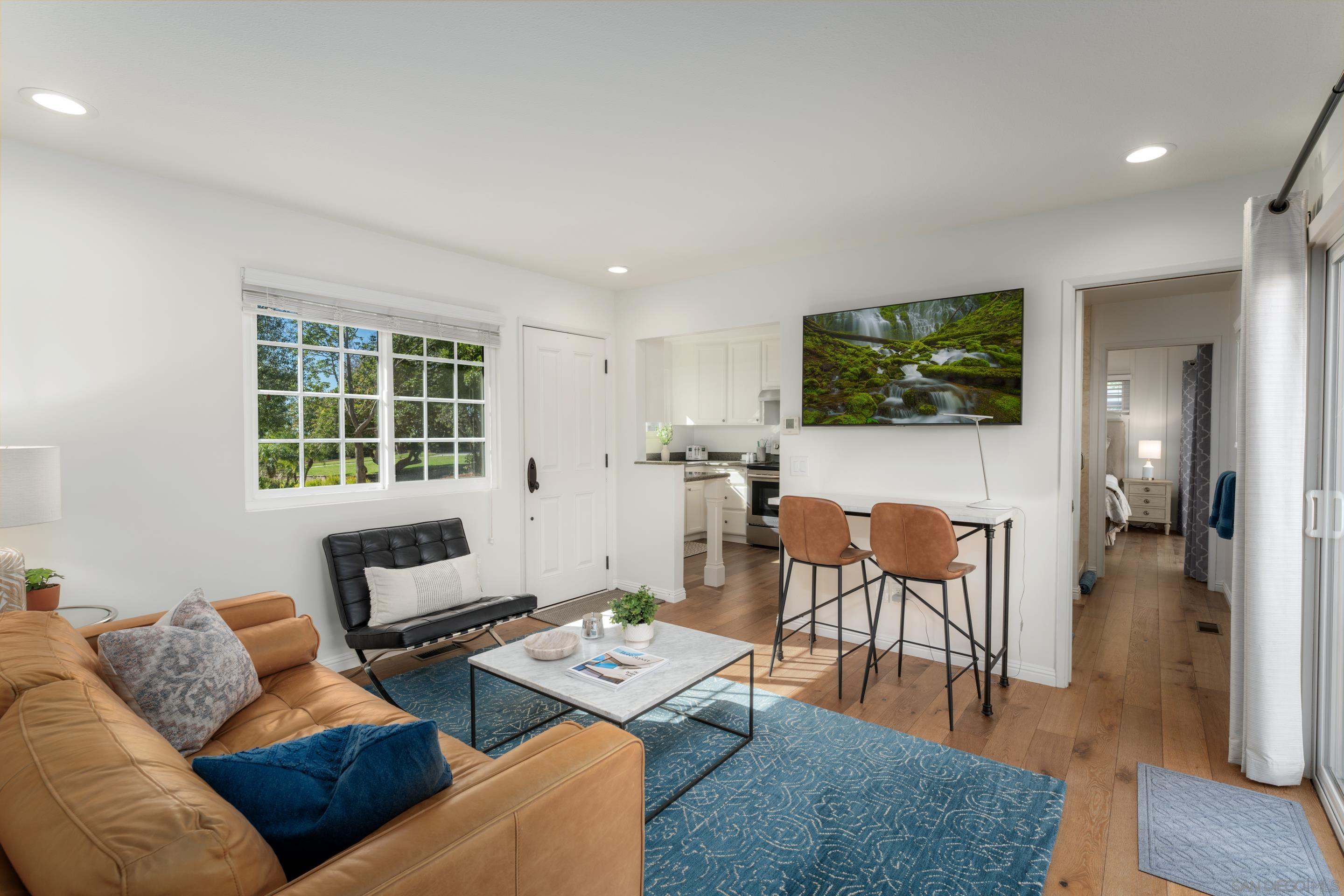 Detail Gallery Image 25 of 34 For 5327  La Glorieta, Rancho Santa Fe,  CA 92067 - 6 Beds | 6/1 Baths