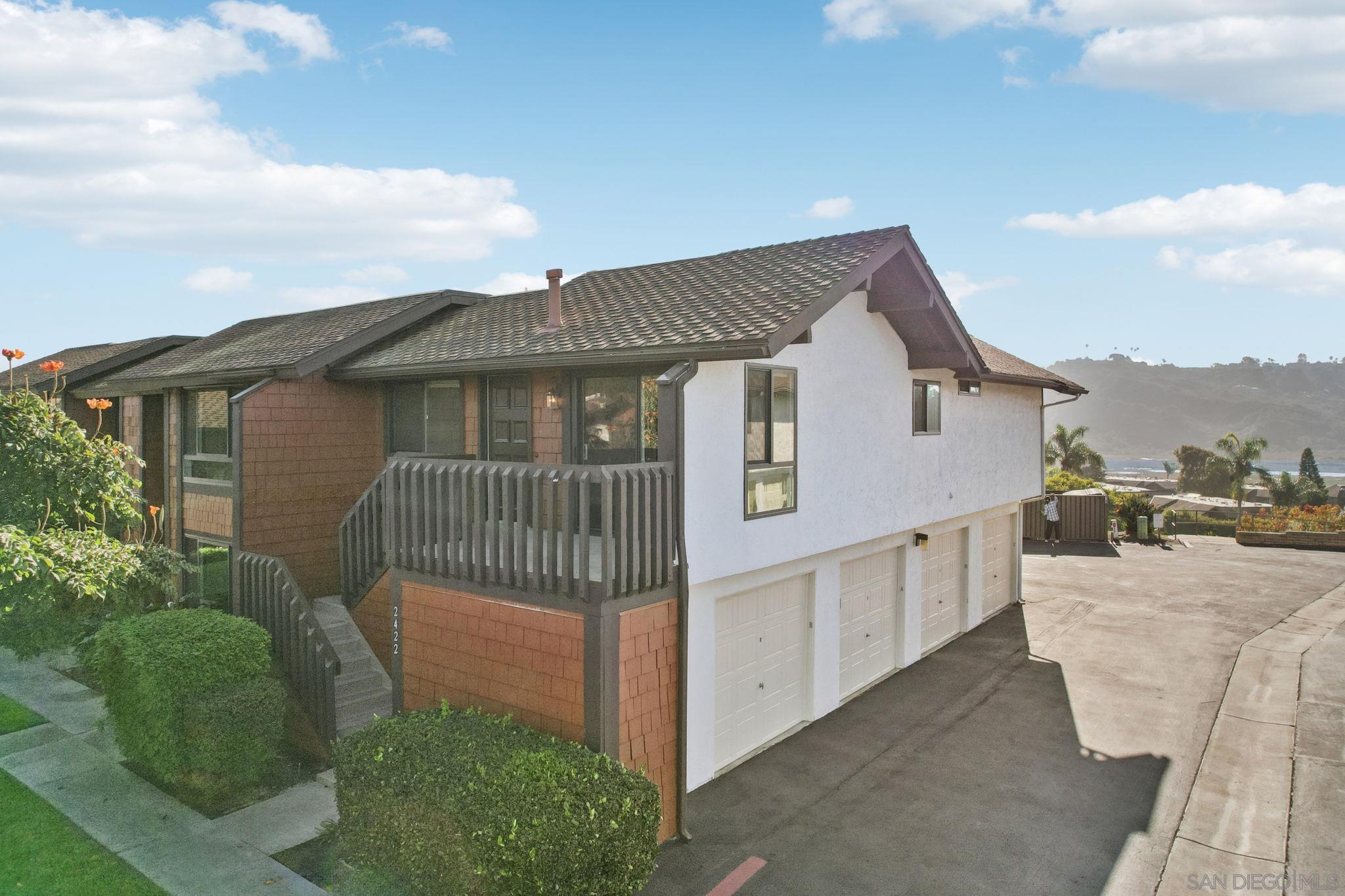 Detail Gallery Image 2 of 64 For 2422  Caminito Ocean Cv, Cardiff By The Sea,  CA 92007 - 2 Beds | 1 Baths