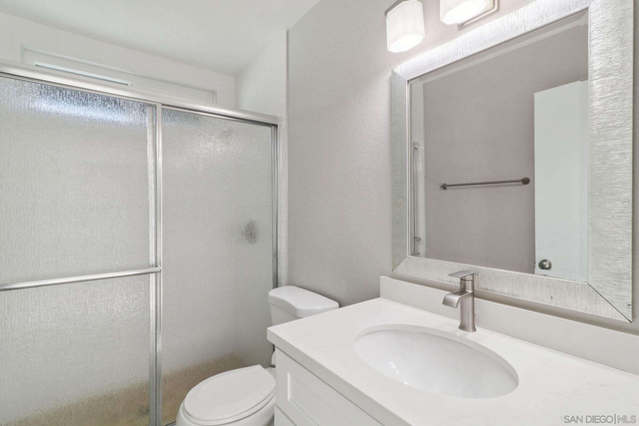 Detail Gallery Image 22 of 61 For 2422  Caminito Ocean Cv, Cardiff By The Sea,  CA 92007 - 2 Beds | 1 Baths