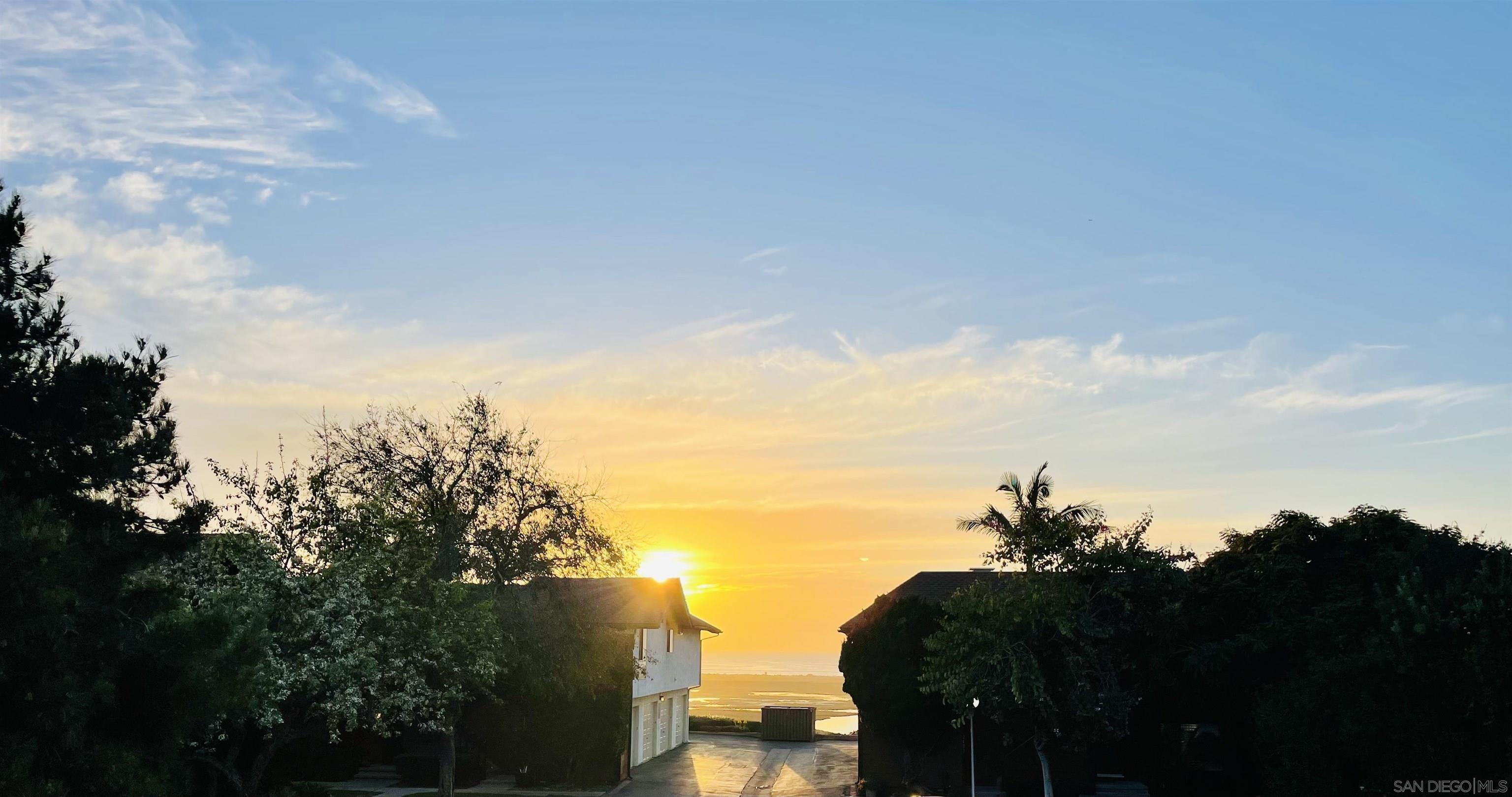 Detail Gallery Image 39 of 64 For 2422  Caminito Ocean Cv, Cardiff By The Sea,  CA 92007 - 2 Beds | 1 Baths