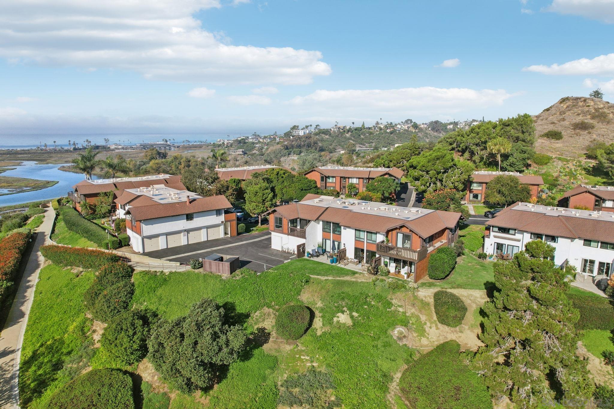 Detail Gallery Image 50 of 61 For 2422  Caminito Ocean Cv, Cardiff By The Sea,  CA 92007 - 2 Beds | 1 Baths