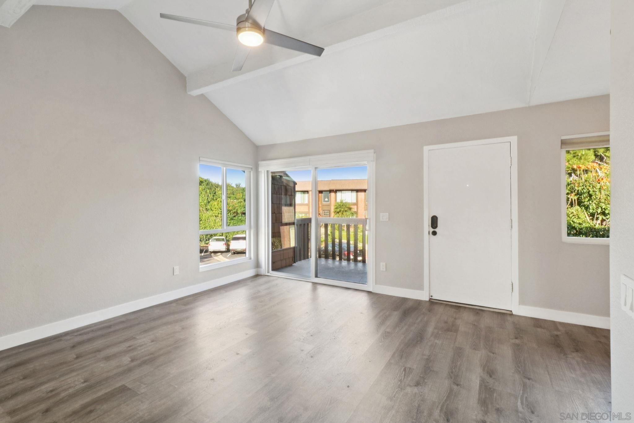 Detail Gallery Image 10 of 61 For 2422  Caminito Ocean Cv, Cardiff By The Sea,  CA 92007 - 2 Beds | 1 Baths