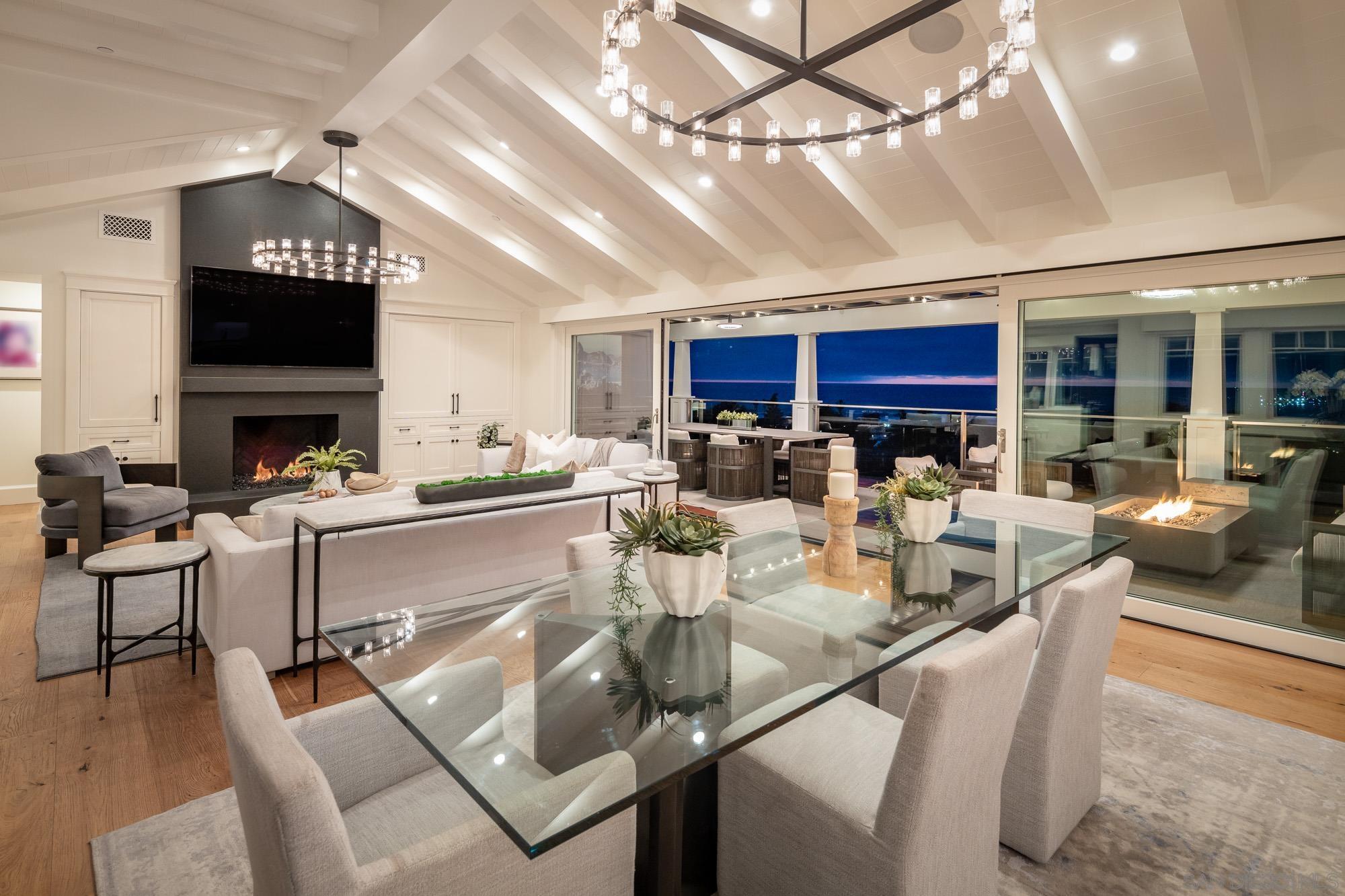 Detail Gallery Image 32 of 37 For 2026  Seaview, Del Mar,  CA 92014 - 5 Beds | 5/2 Baths