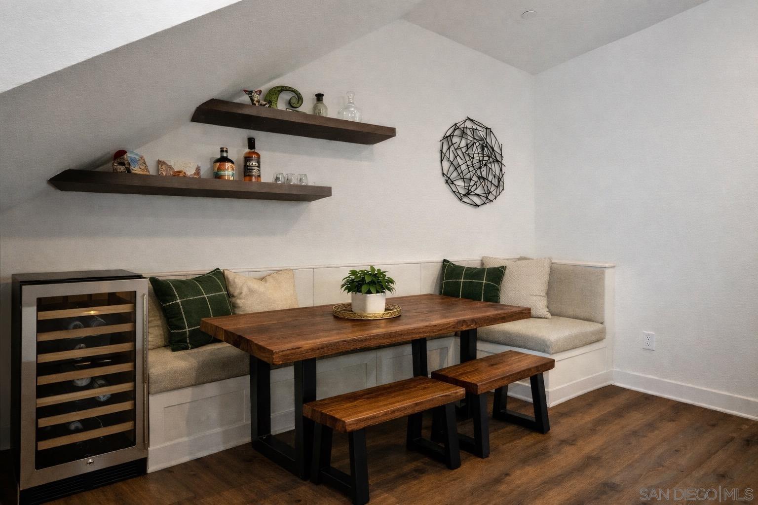 Detail Gallery Image 12 of 32 For 11026  Eka Way, San Diego,  CA 92126 - 3 Beds | 2/1 Baths