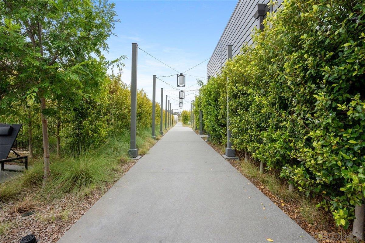 Detail Gallery Image 29 of 32 For 11026  Eka Way, San Diego,  CA 92126 - 3 Beds | 2/1 Baths