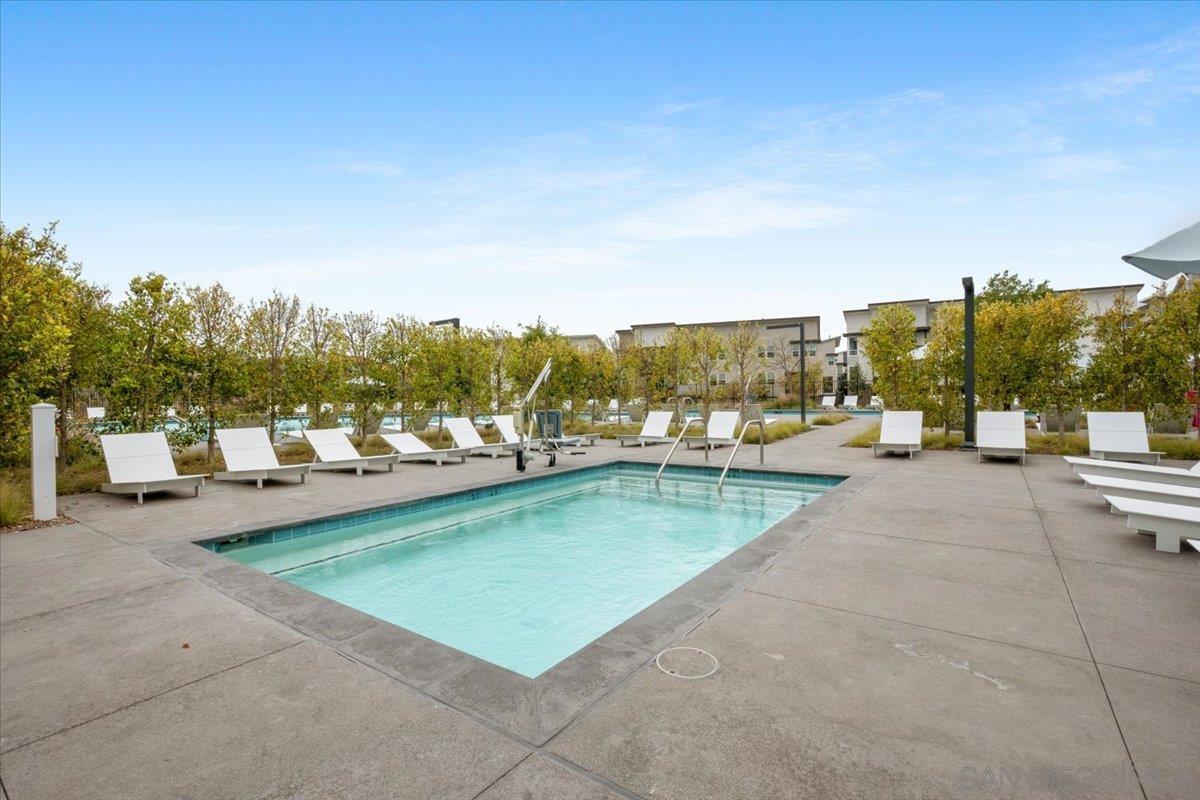 Detail Gallery Image 31 of 32 For 11026  Eka Way, San Diego,  CA 92126 - 3 Beds | 2/1 Baths