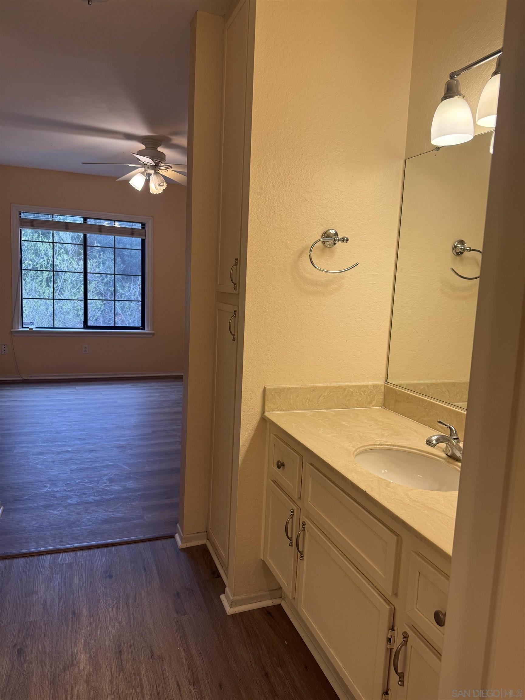 Detail Gallery Image 18 of 42 For 13294  Wimberly  228, San Diego,  CA 92128 - 2 Beds | 2 Baths