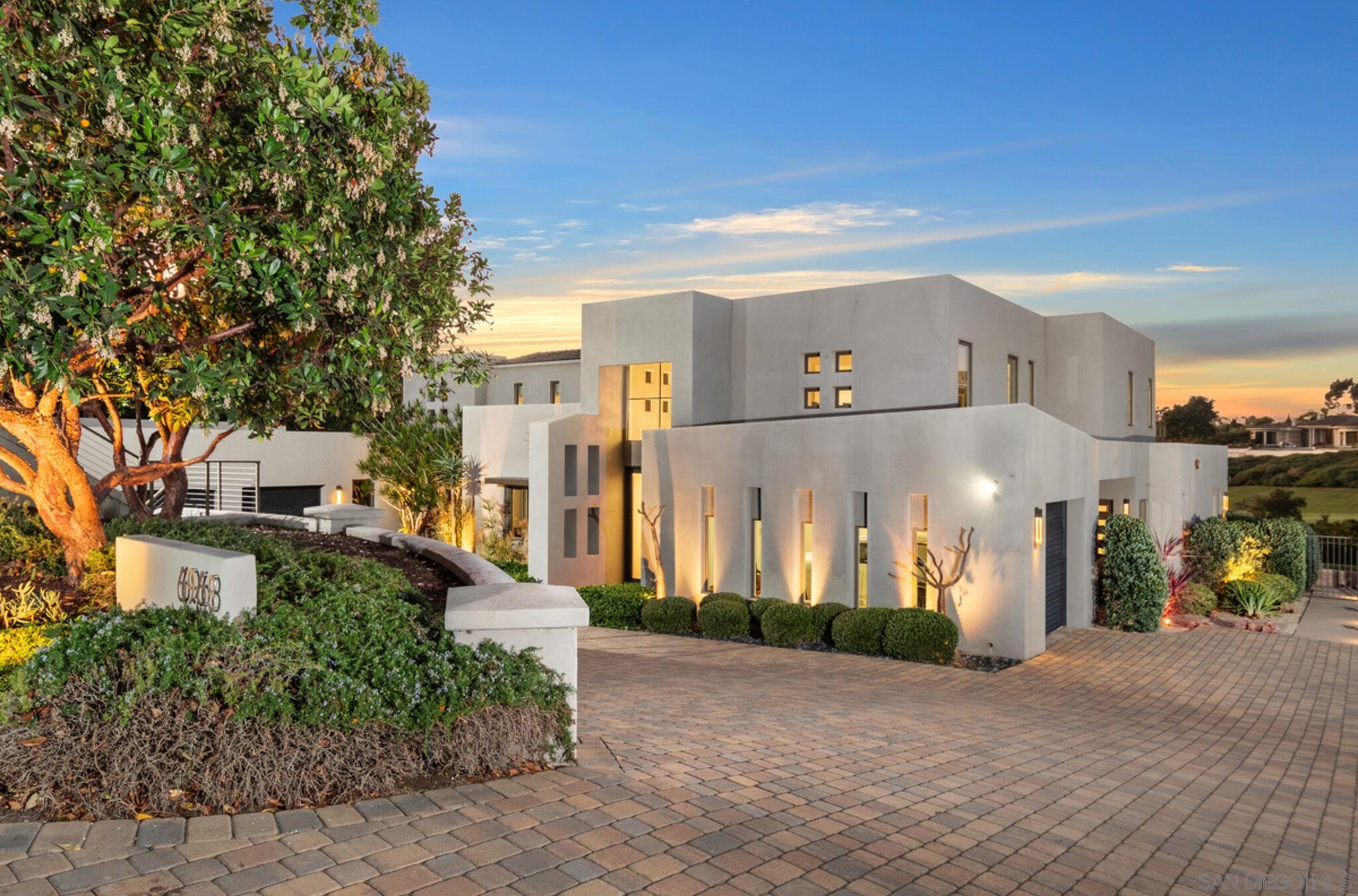 Front Image Thumbnail for SD250045449