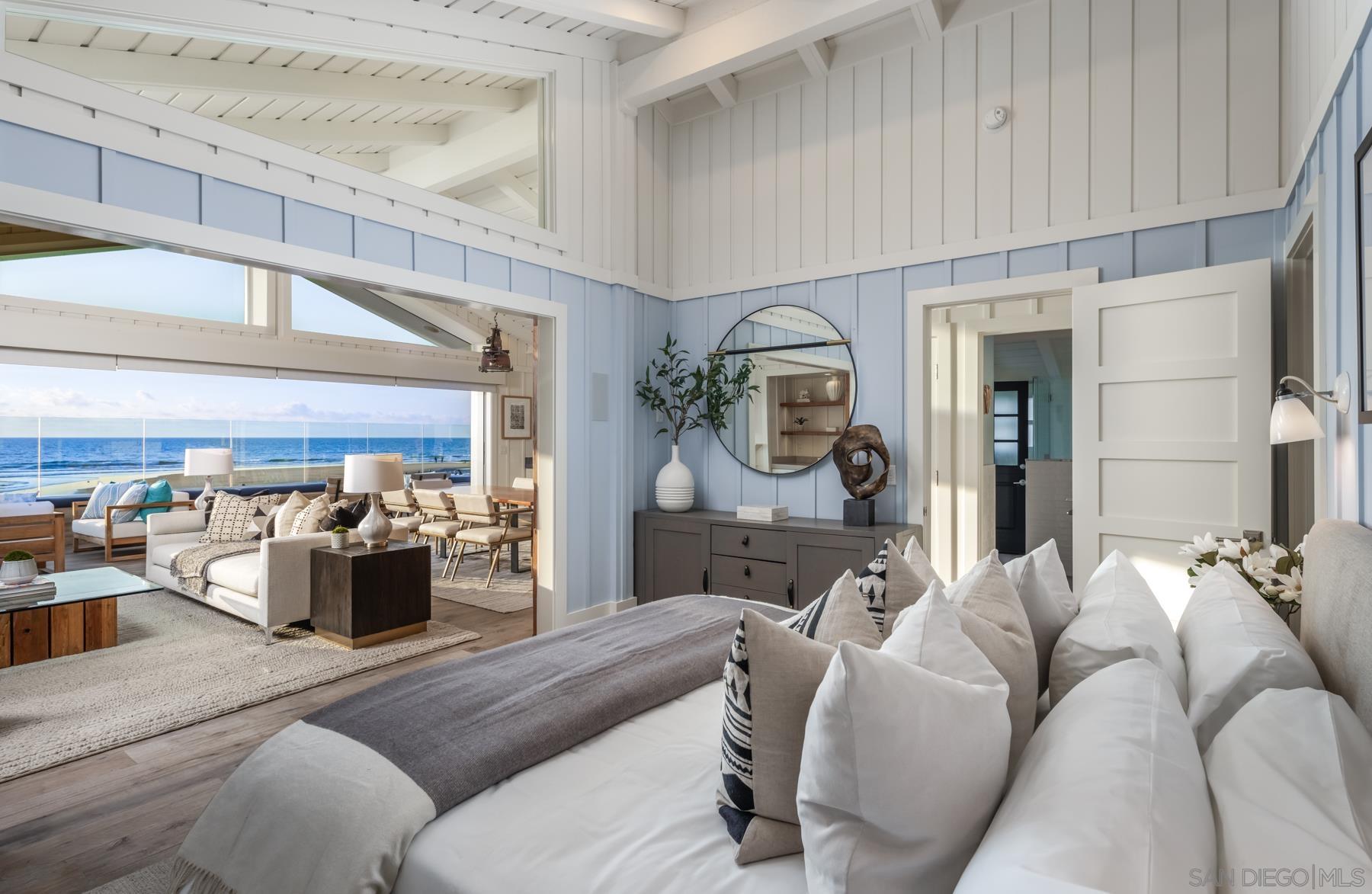 Detail Gallery Image 11 of 30 For 2050  Ocean Front, Del Mar,  CA 92014 - 5 Beds | 5 Baths