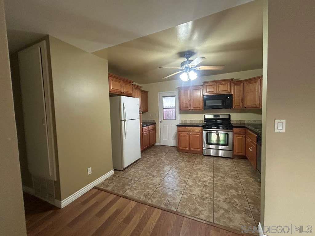 Detail Gallery Image 7 of 15 For 634  Aster St, Escondido,  CA 92027 - 3 Beds | 1 Baths