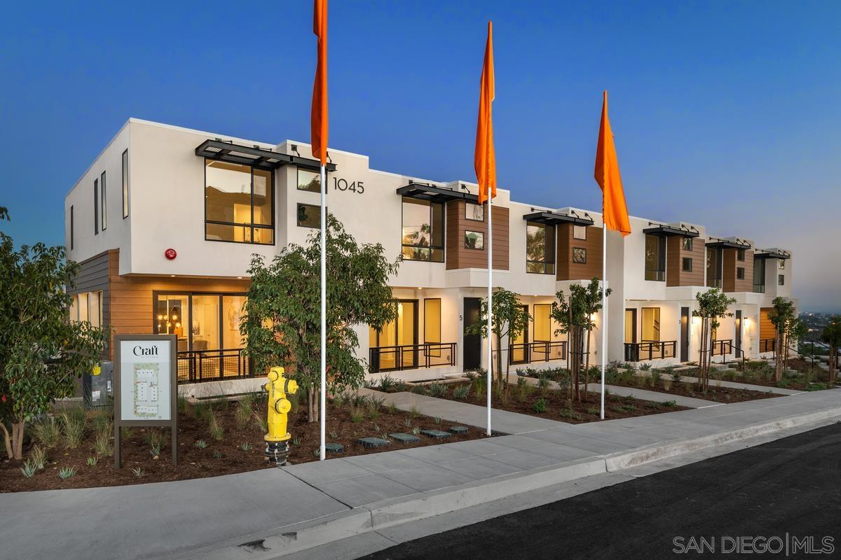 Front Image Thumbnail for SD250046075